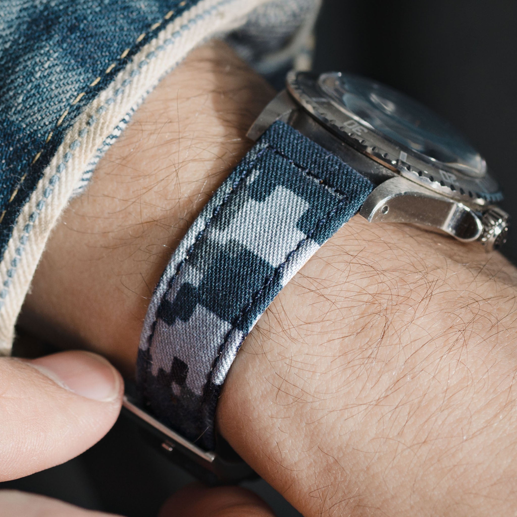 Uhrenarmband Skyline – Einzelstücke aus originalem US Navy Camo Stoff - Jubiläumskollektion
