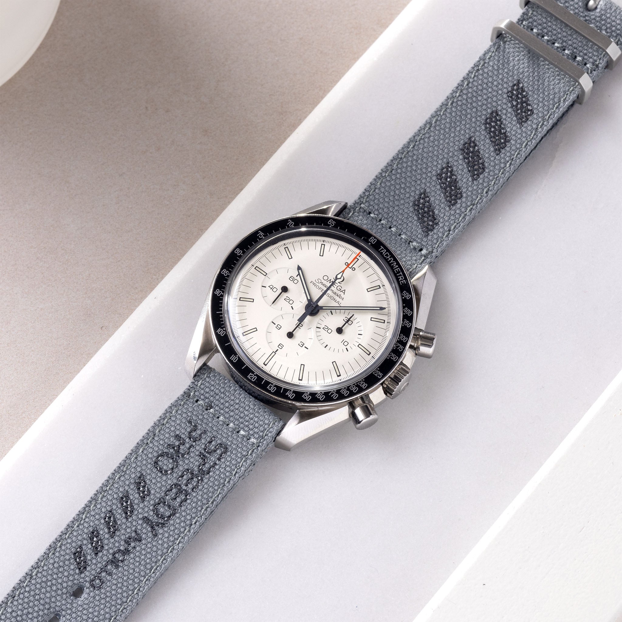 Strap for Omega Speedmaster Professional - Canvas Speedy Print in Olive, Taupe oder Grau