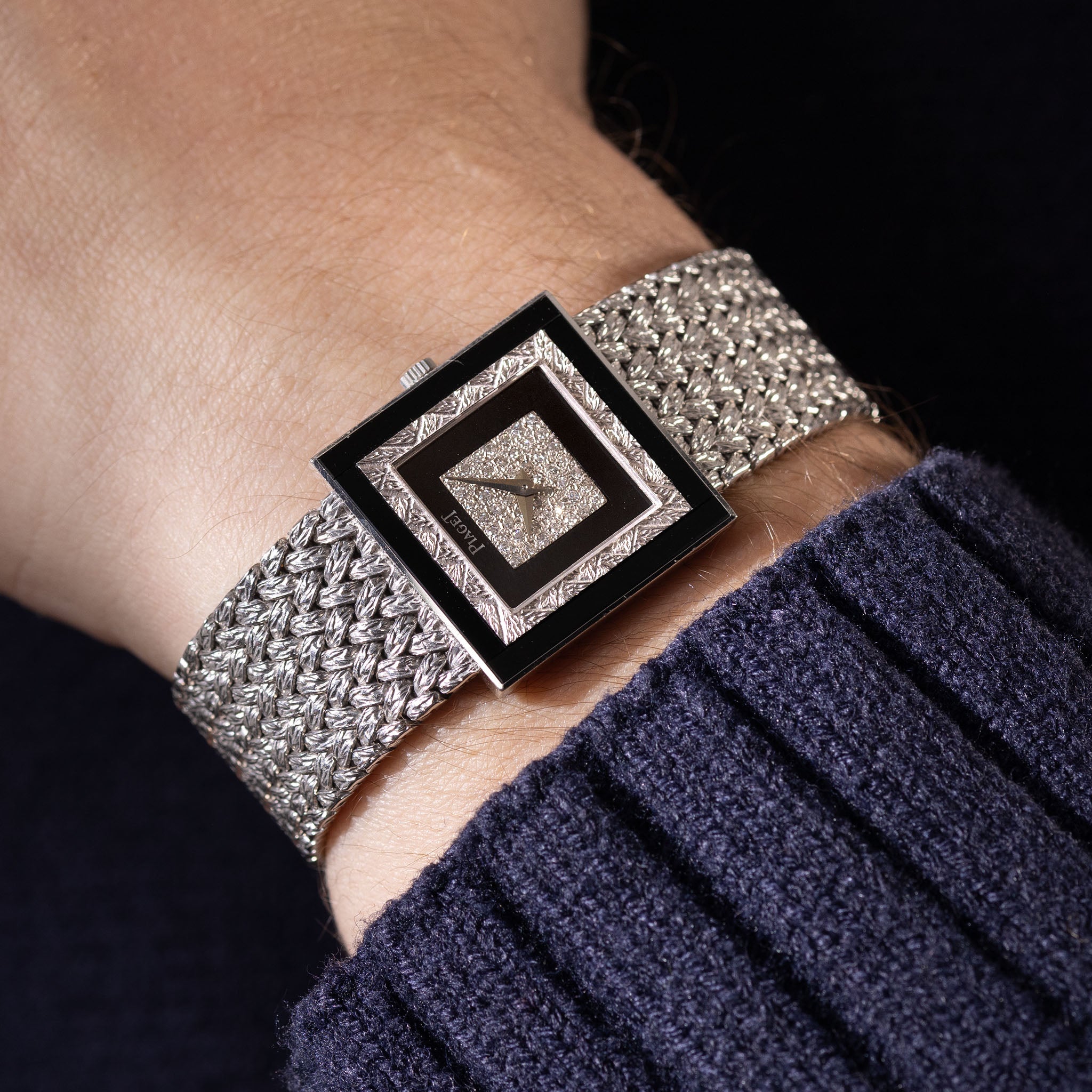 Piaget Altipiano Weiẞgold mit Diamanten und Onyx besetztem Zifferblatt mit Box und Papieren Referenz 9200