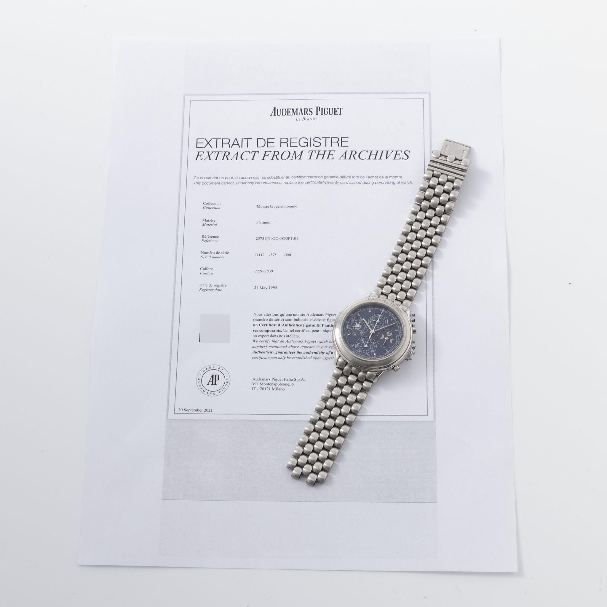 Audemars Piguet Huitième Platinum Perpetual Calendar Chronograph Referenz 25751PT