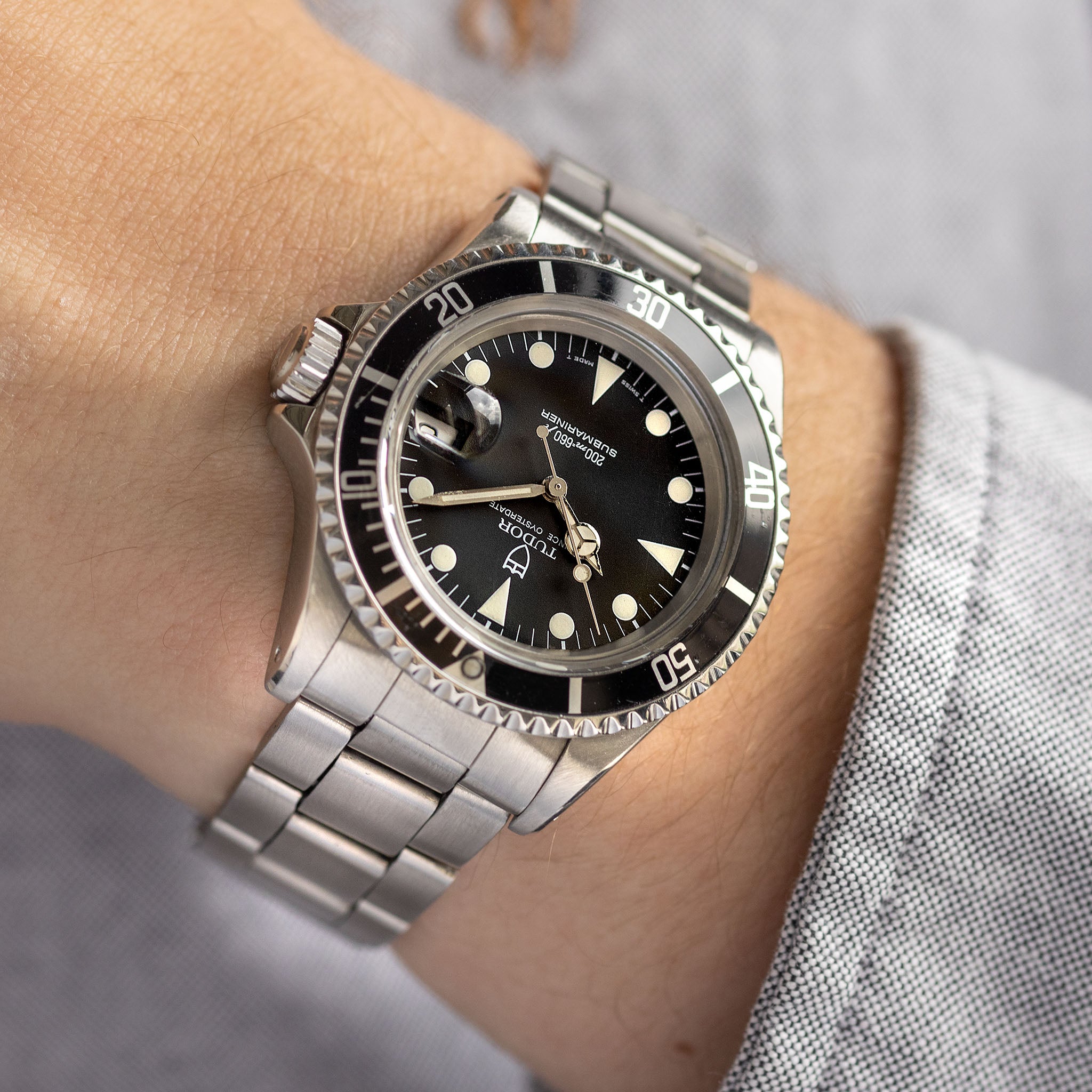 TUDOR SUBMARINER DATE 79090 Schwarzes Zifferblatt