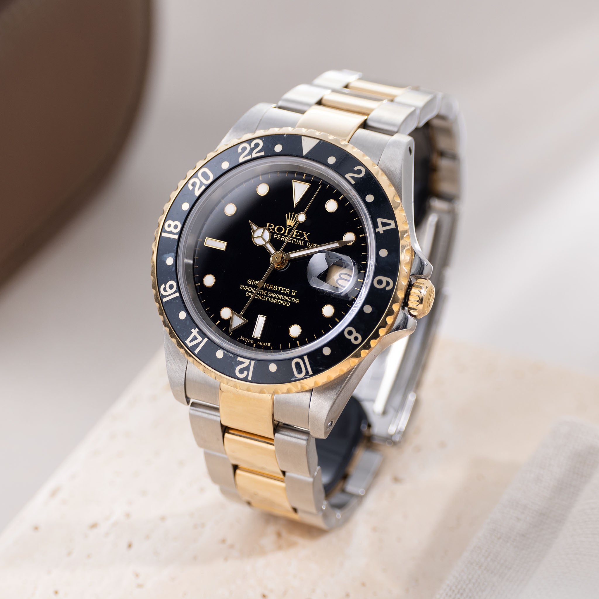 Rolex GMT-Master 2 16713 Mit Schwarzem Zifferblatt