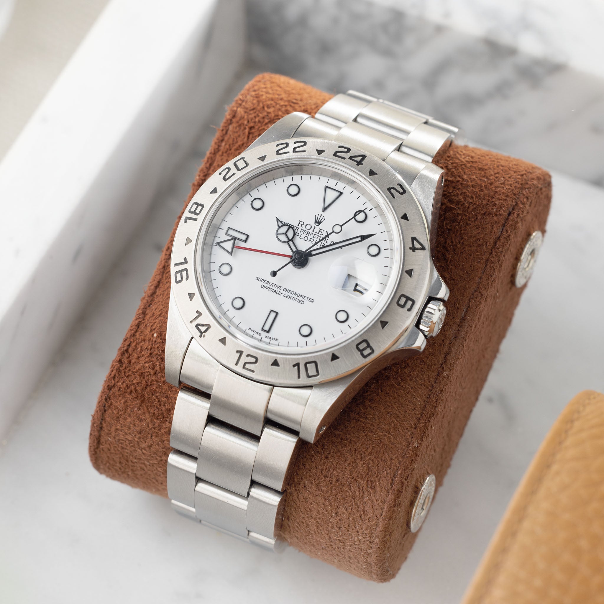 Rolex Explorer 2 Referenz 16570 Polar Zifferblatt
