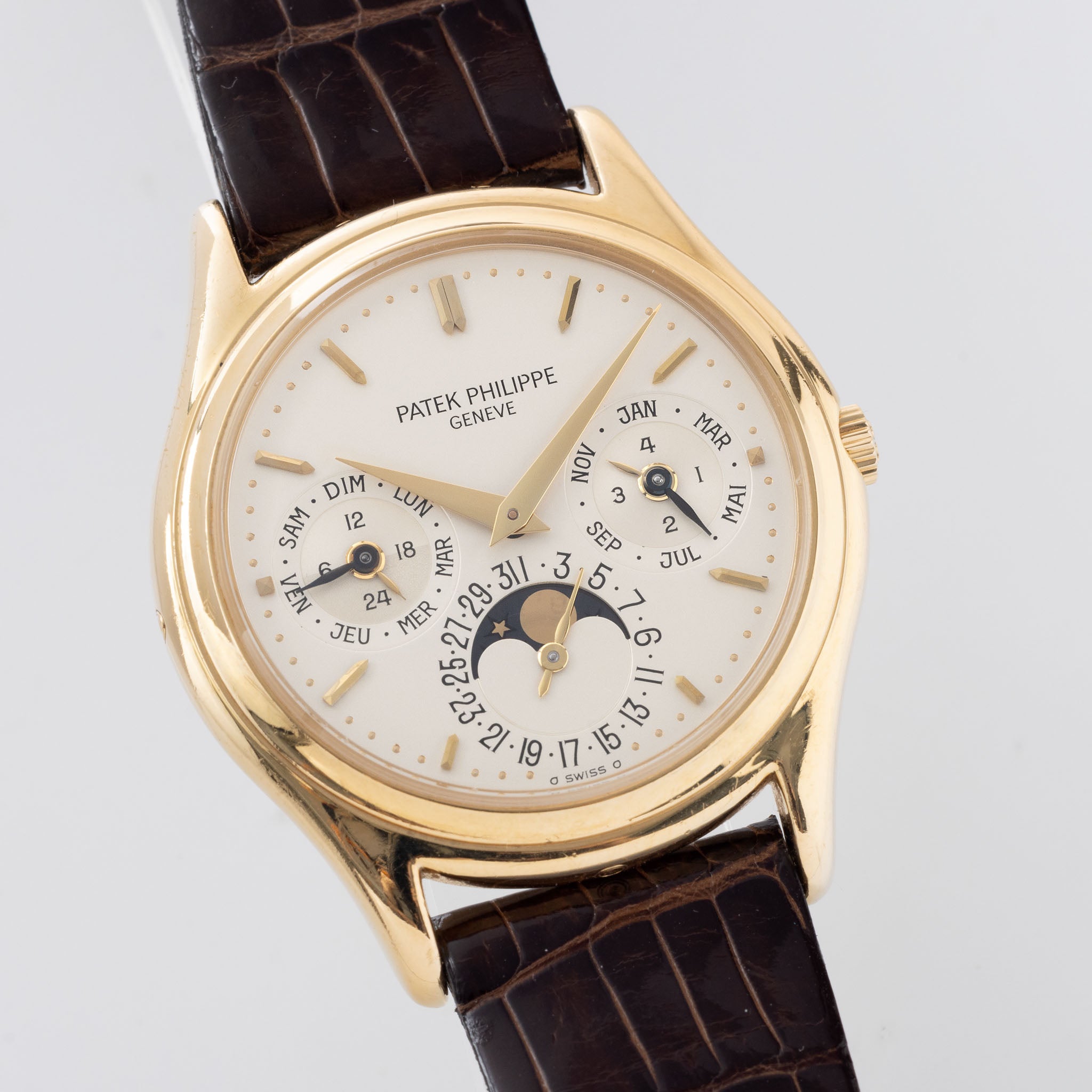 Patek Philippe ewiger Kalender 3940J seltene frühe zweite Serie mit Archivauszug und Patek-Service