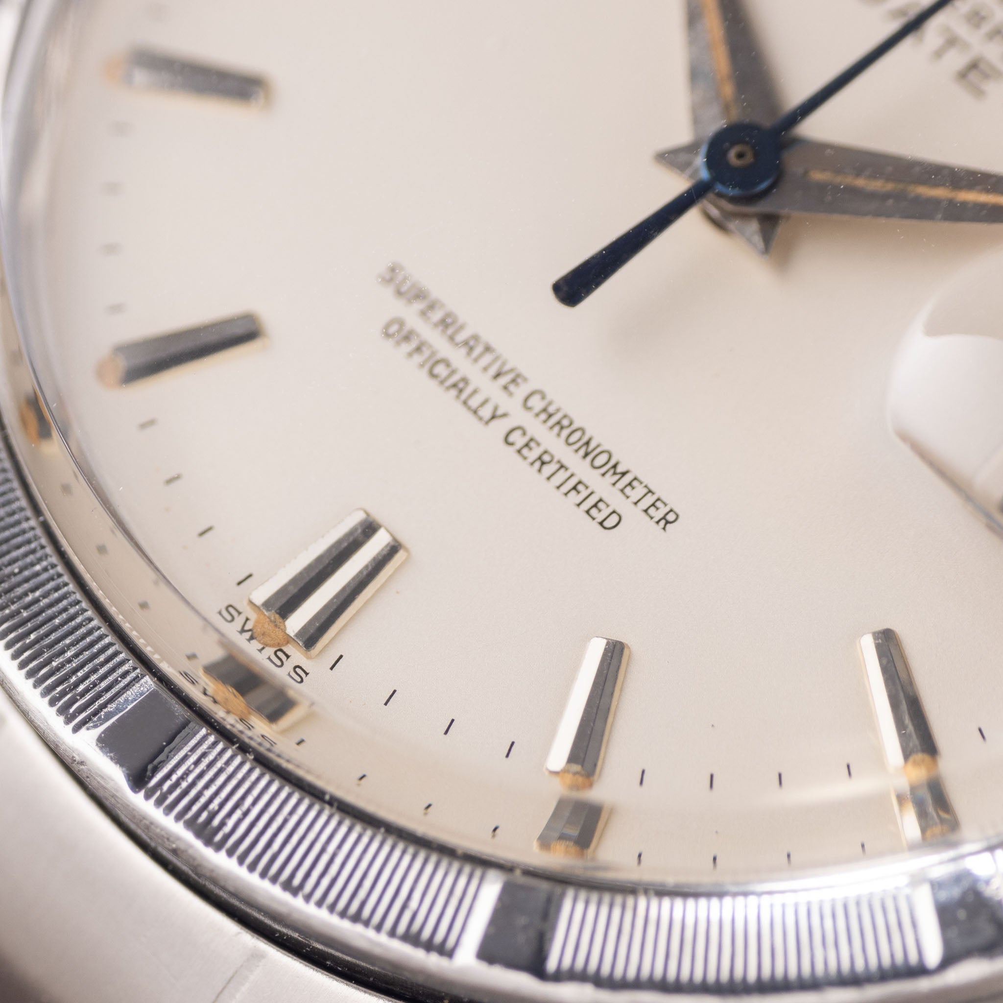 Rolex Oyster Perpetual Date 1501 mattgraues Zifferblatt mit Dauphine-Zeigern