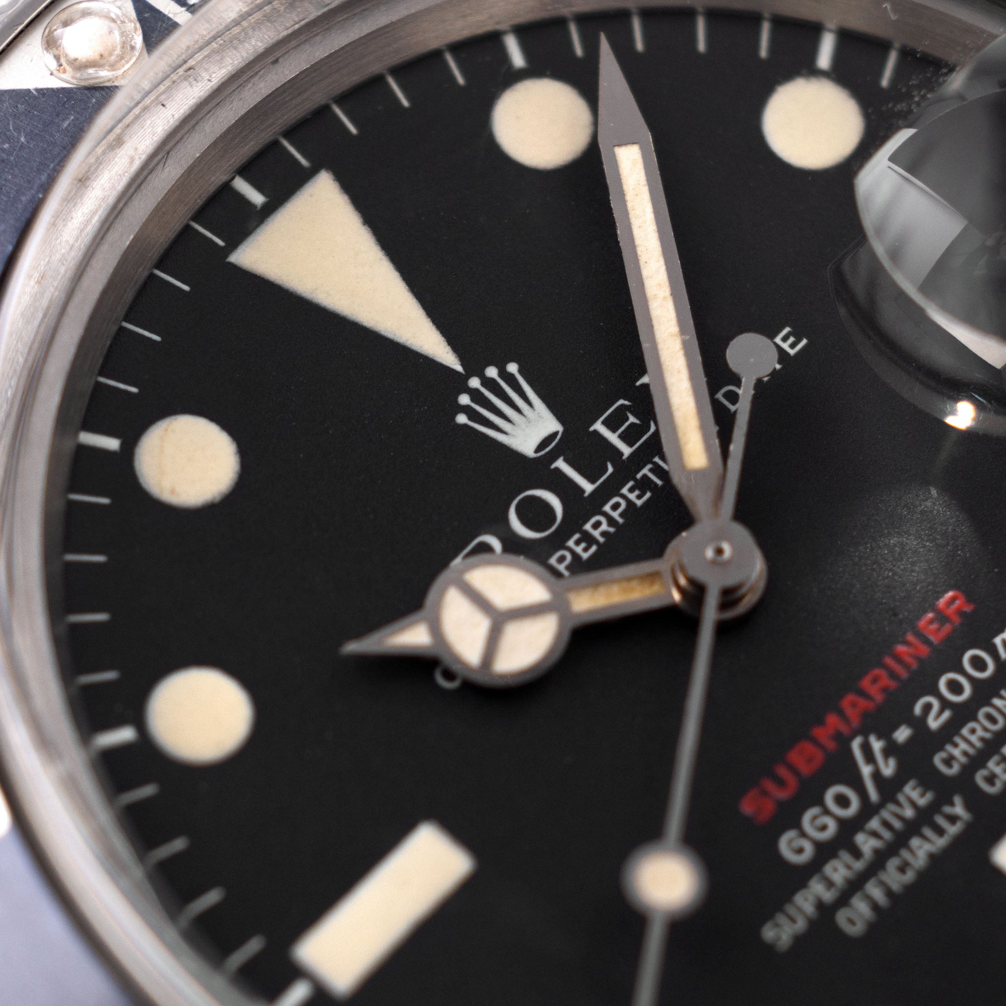 Rolex Submariner 1680 MK4 Red Sub Zifferblatt