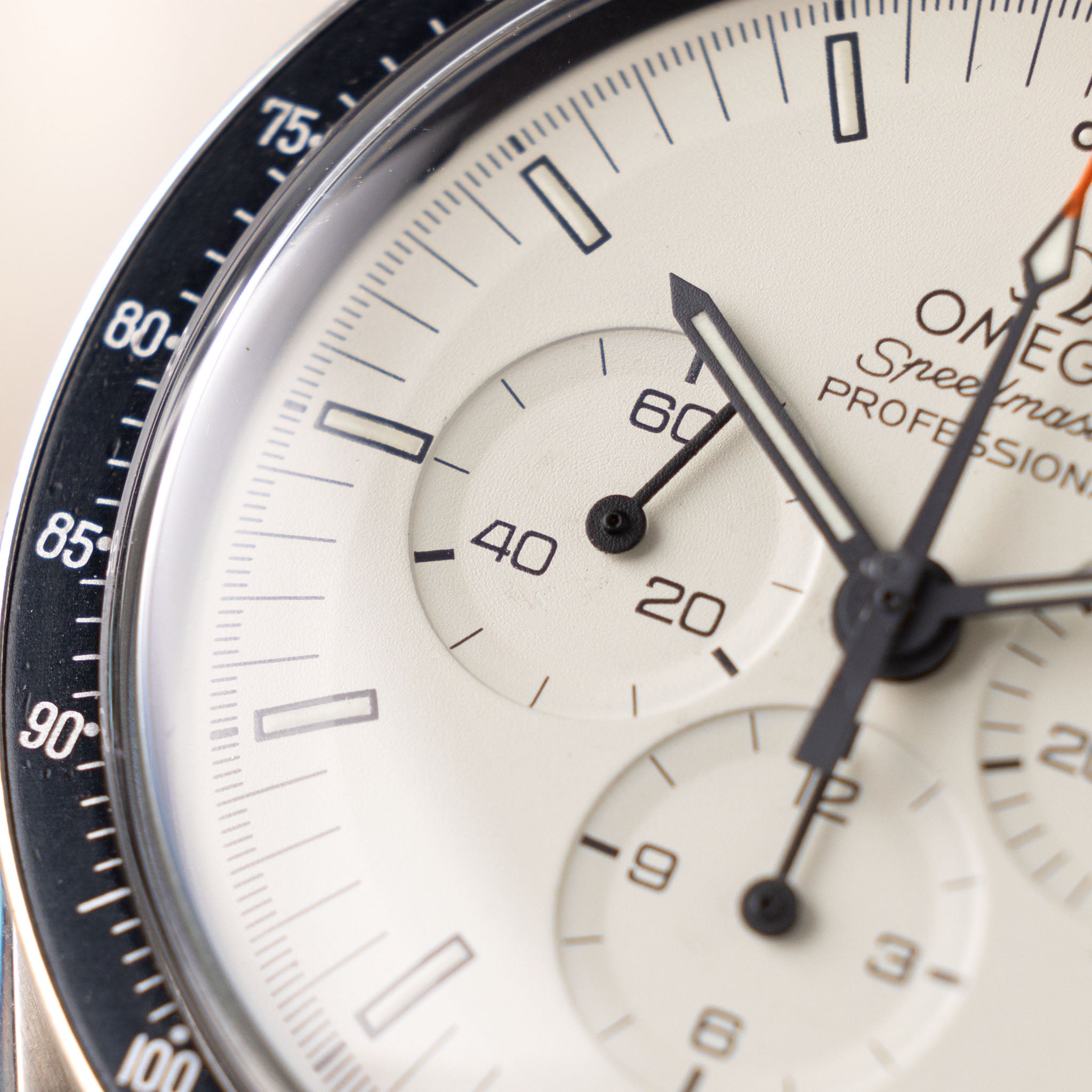 Omega Speedmaster Referenz 145.022 "Panna-Mod" Zifferblatt