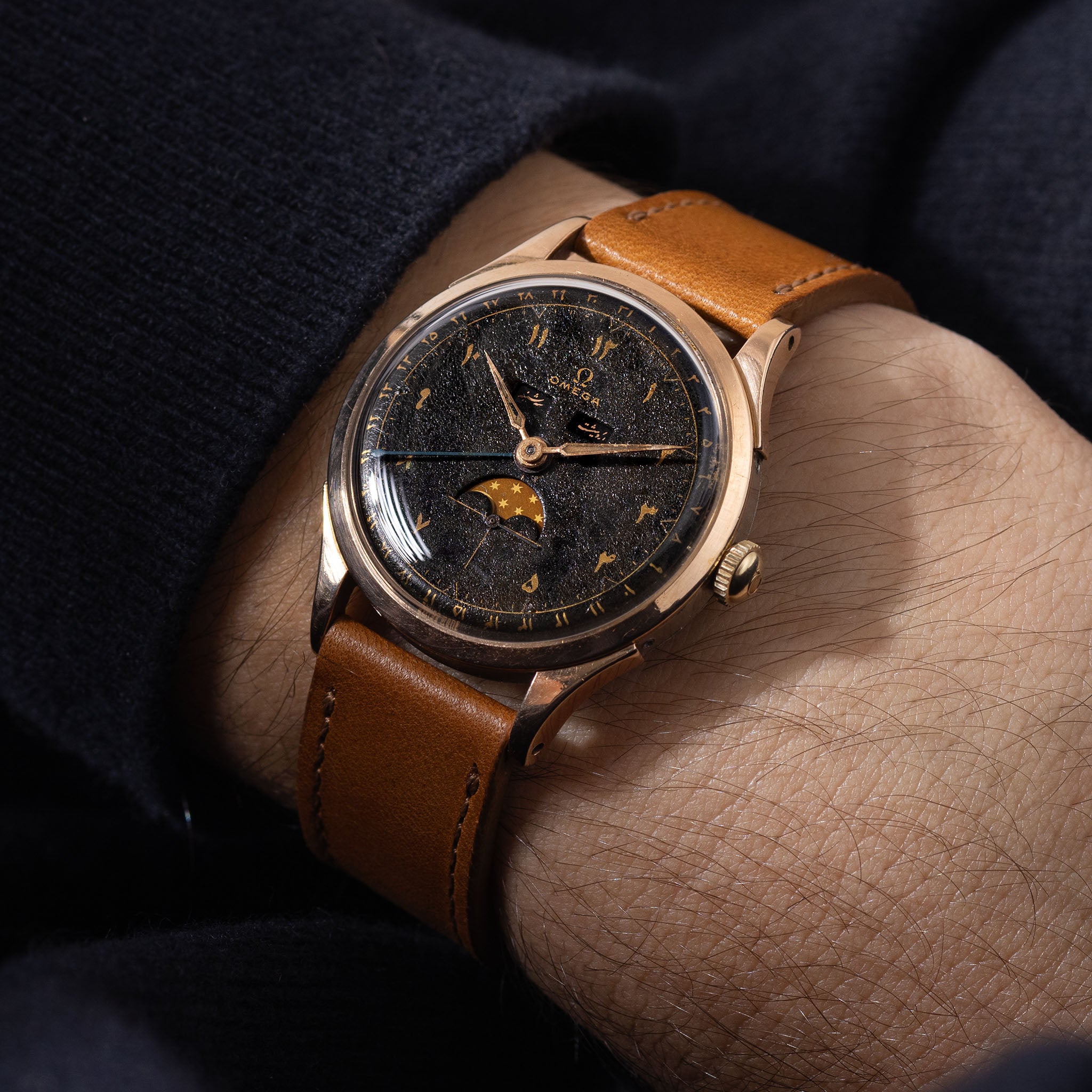 Omega Cosmic Triple Date Calendar Referenz 2606-8 mit Farsi Zifferblatt in Rotgold