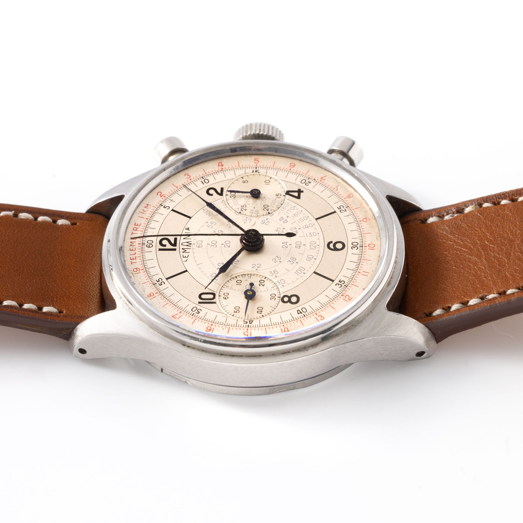 Lemania Oversized Step Case Chronograph mit 4 farbigem Zifferblatt