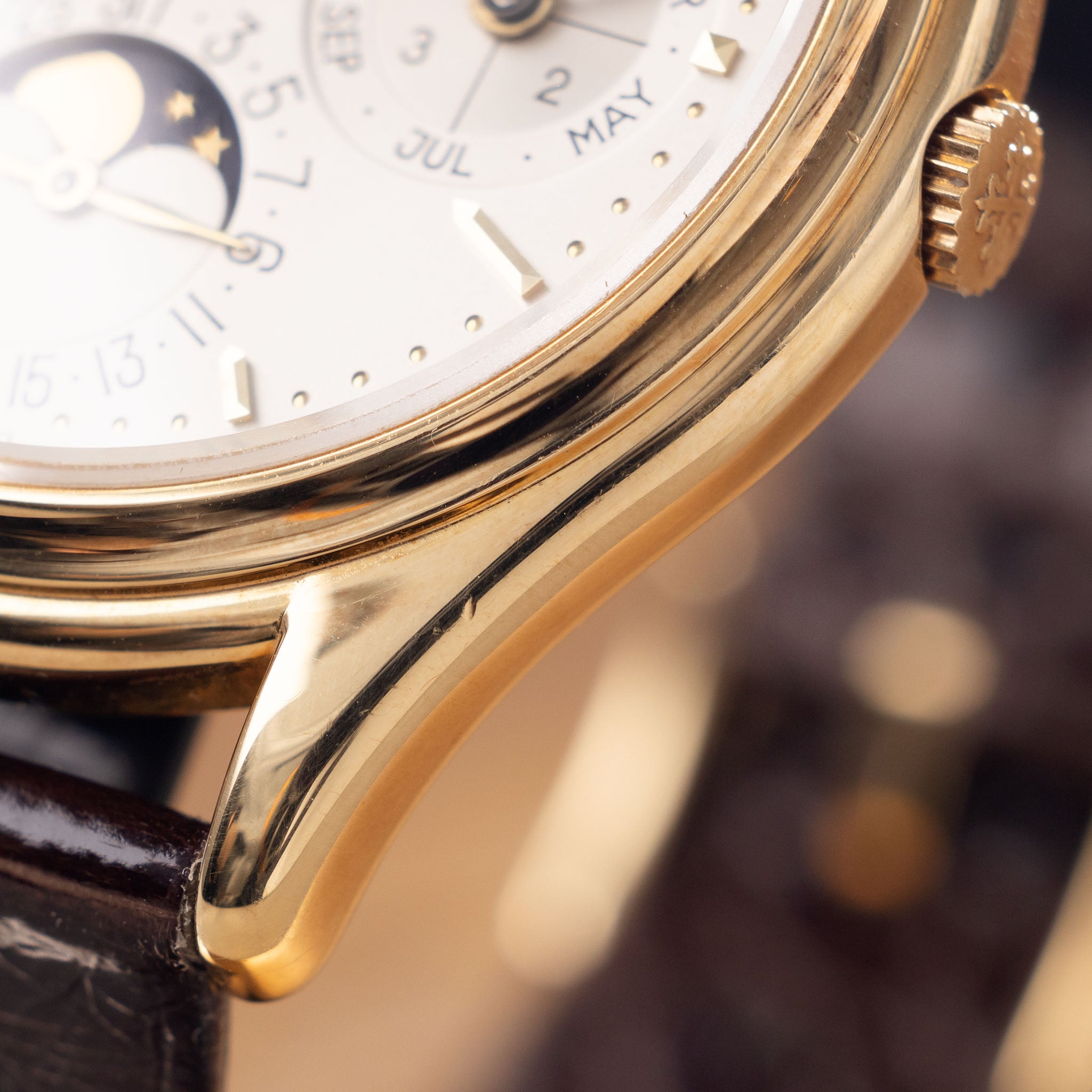 Patek Philippe Perpetual Kalender 2. Serie mit Auszug aus dem Archiv Referenz 3940