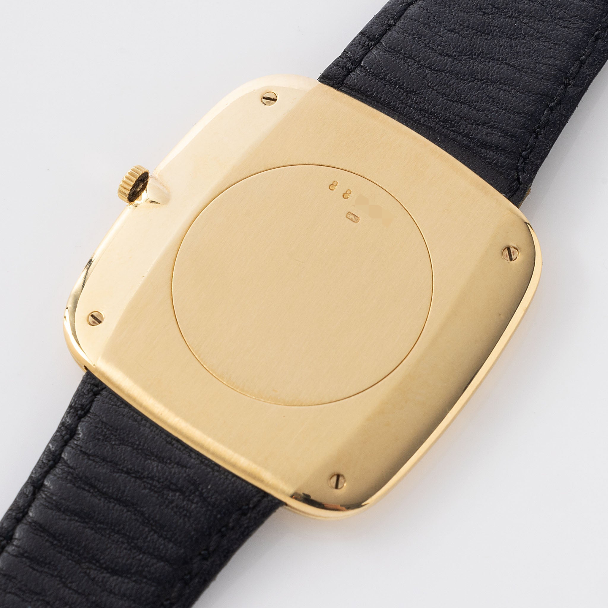 Audemars Piguet "Coussin " 18 k yellow gold Dresswatch “ultra thin “