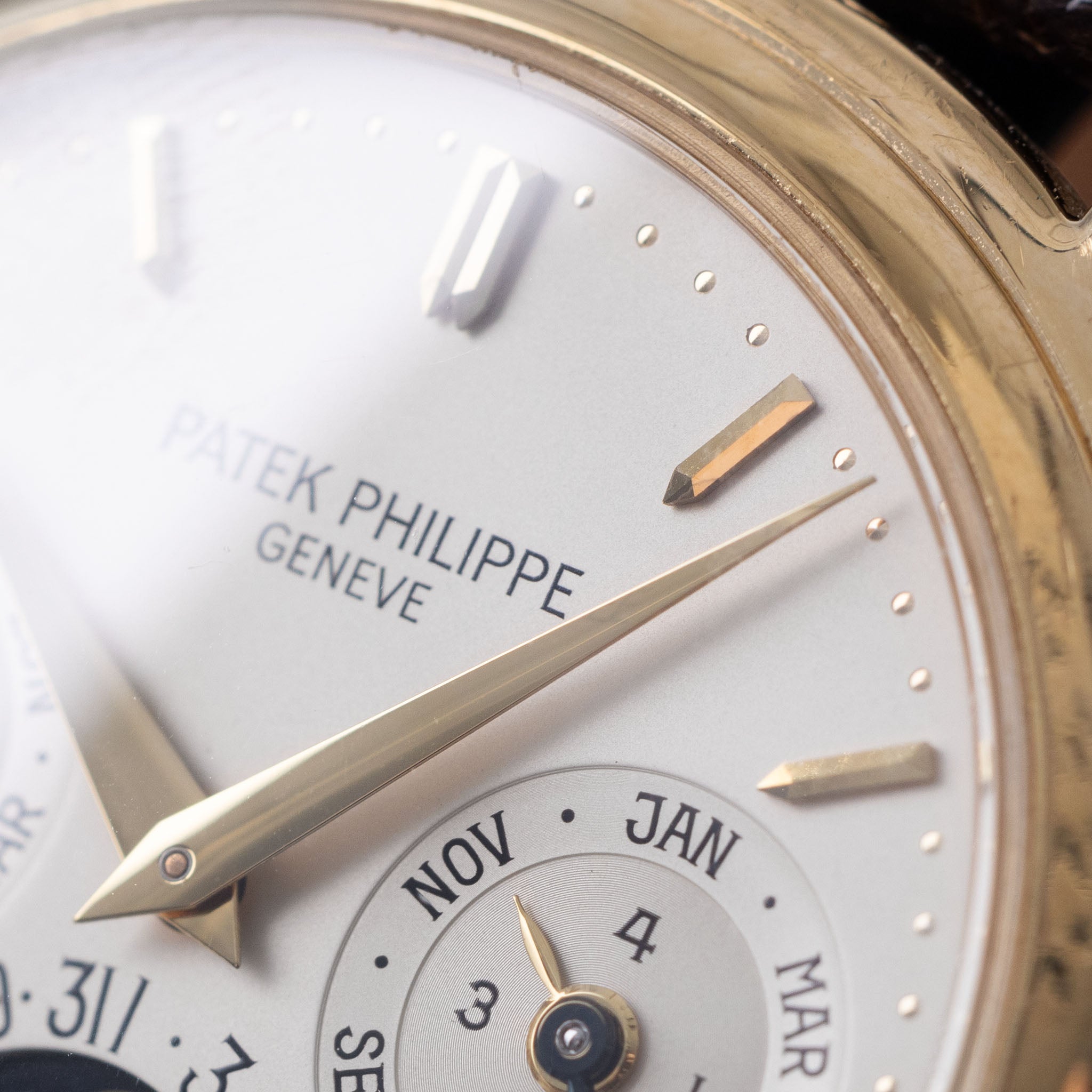 Patek Philippe ewiger Kalender 3940J seltene frühe zweite Serie mit Archivauszug und Patek-Service
