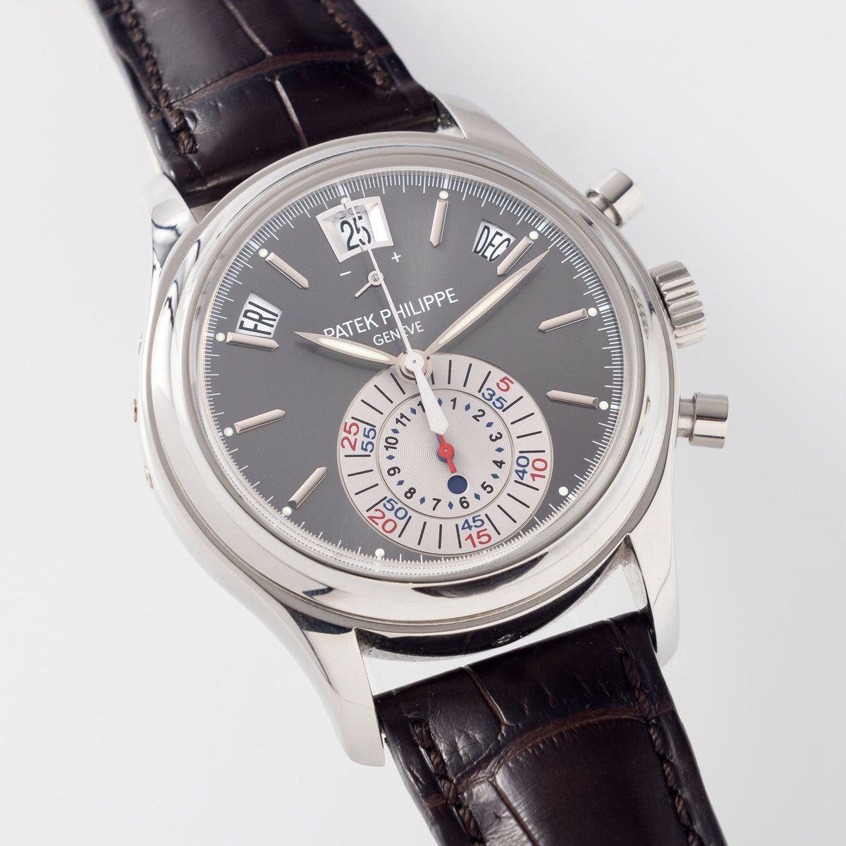 Patek Philippe Annual Calendar Flyback Chronograph 5960P in Platinum Execution Grey dial Full Set