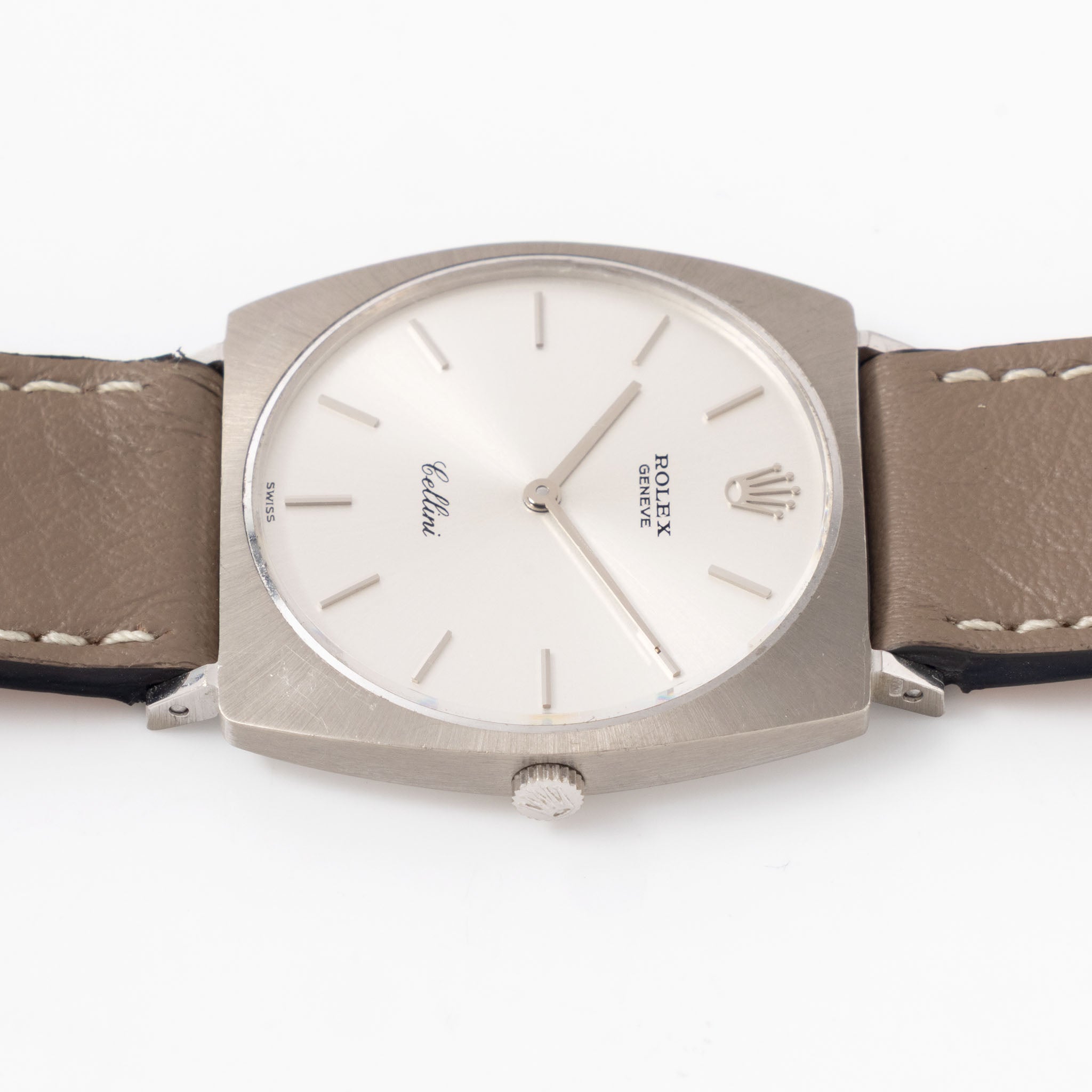 Rolex Cellini silver soleil dial in 18 k white gold ref 3747