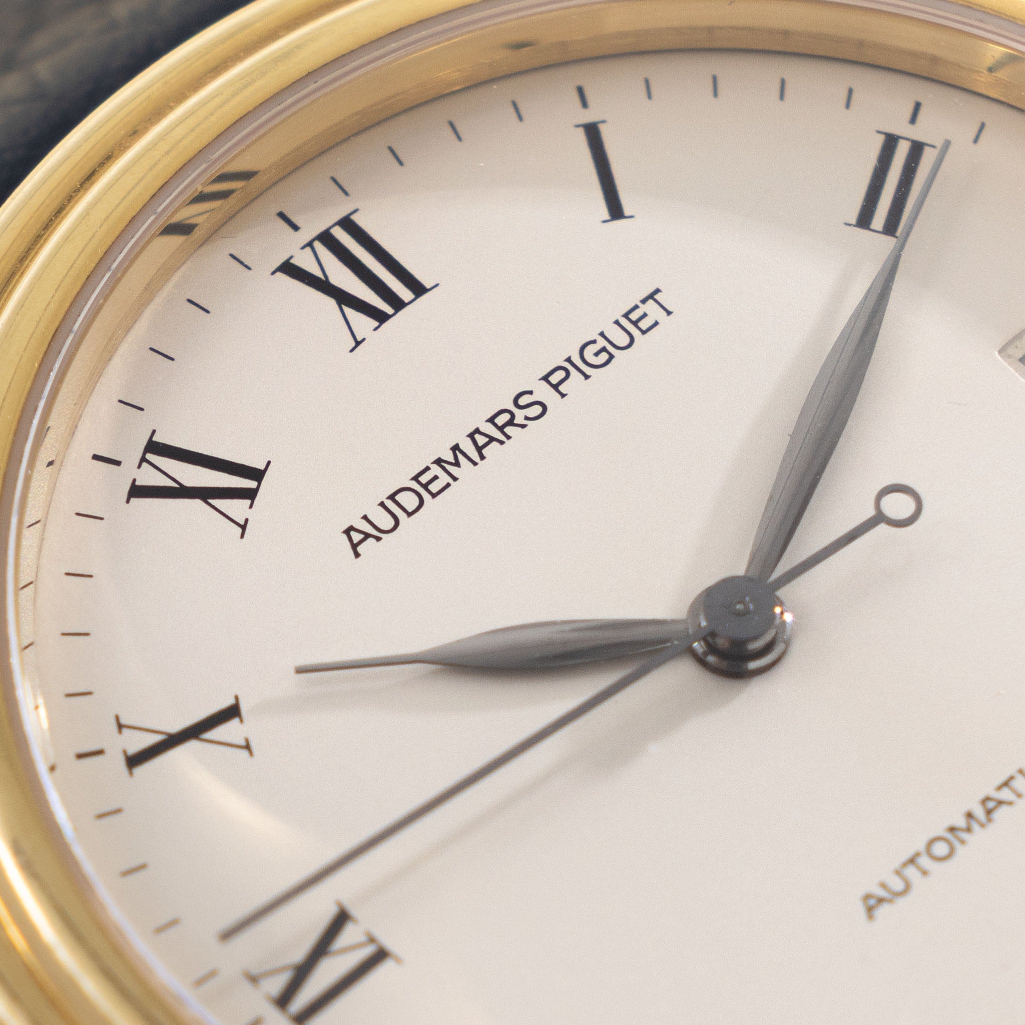 Audemars Piguet Automatic Classique 18k Yellow Gold Dresswatch Silver Dial