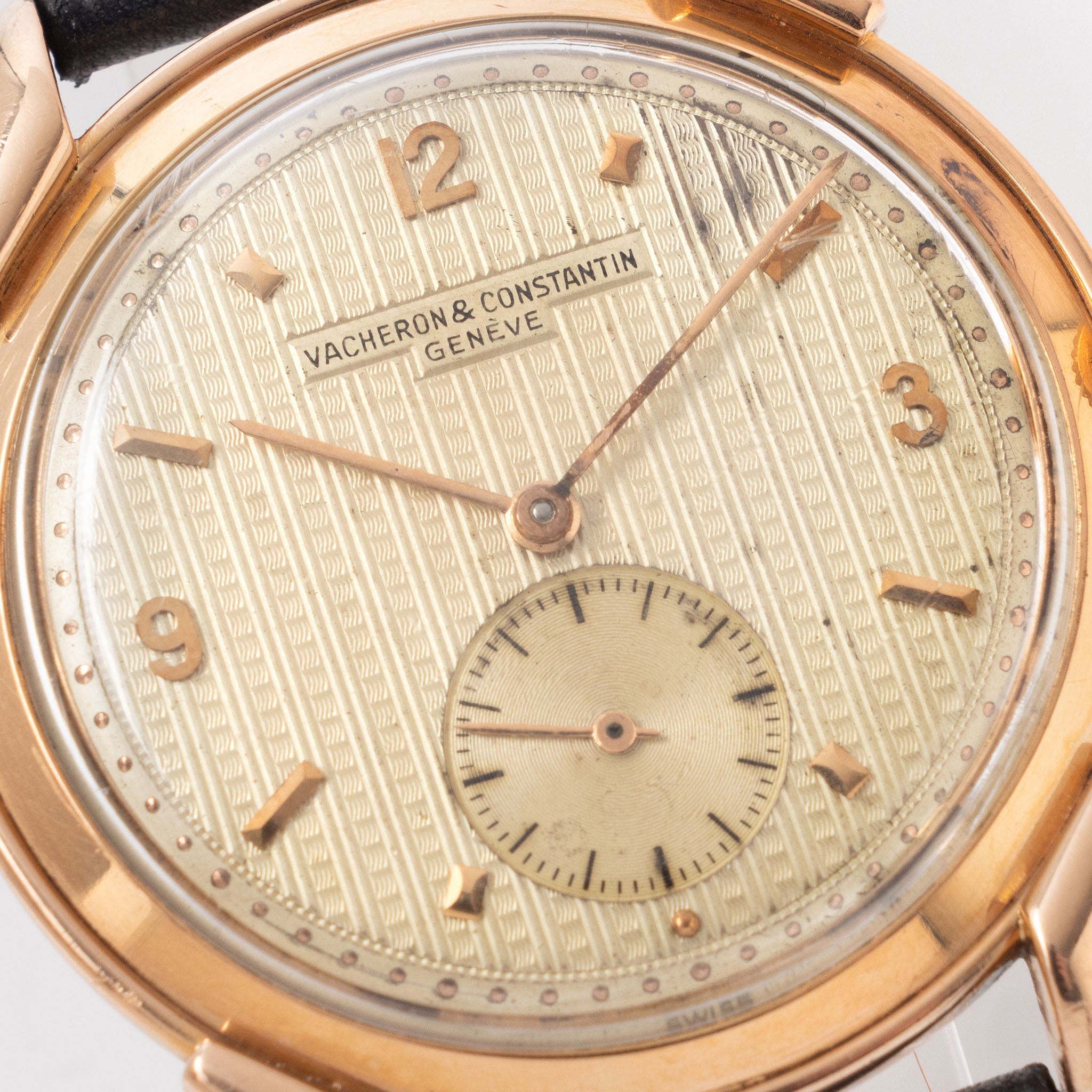 Vacheron Constantin 4537 18k Rose Gold Dress Watch ref 4537 Guilloché dial