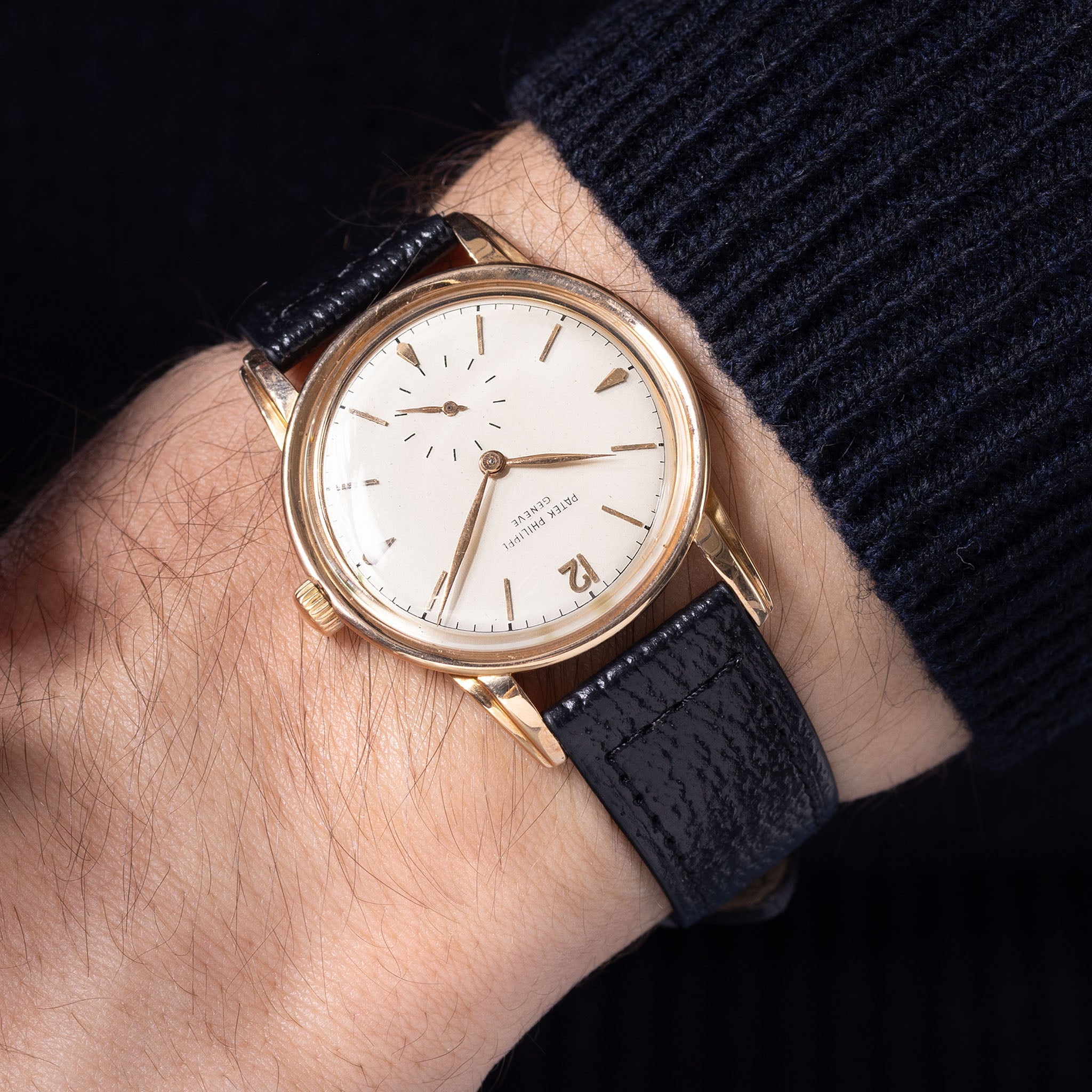 Patek Philippe Calatrava in 18k Rose Gold Silver Dial ref 2452R