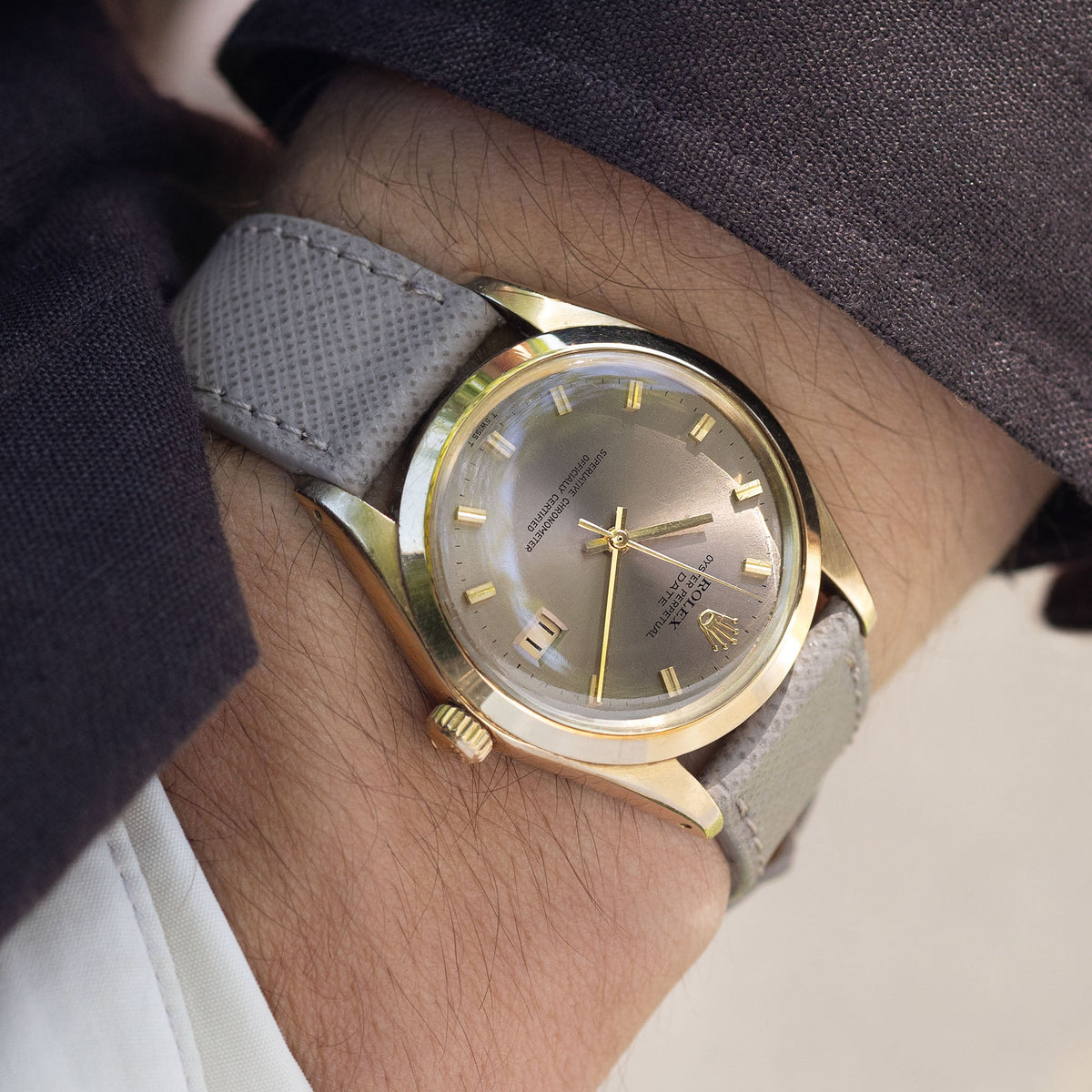 Rolex Oyster Perpetual Date 1500 Taupe Singer Proto/Test Dial in 14k Yellow Gold