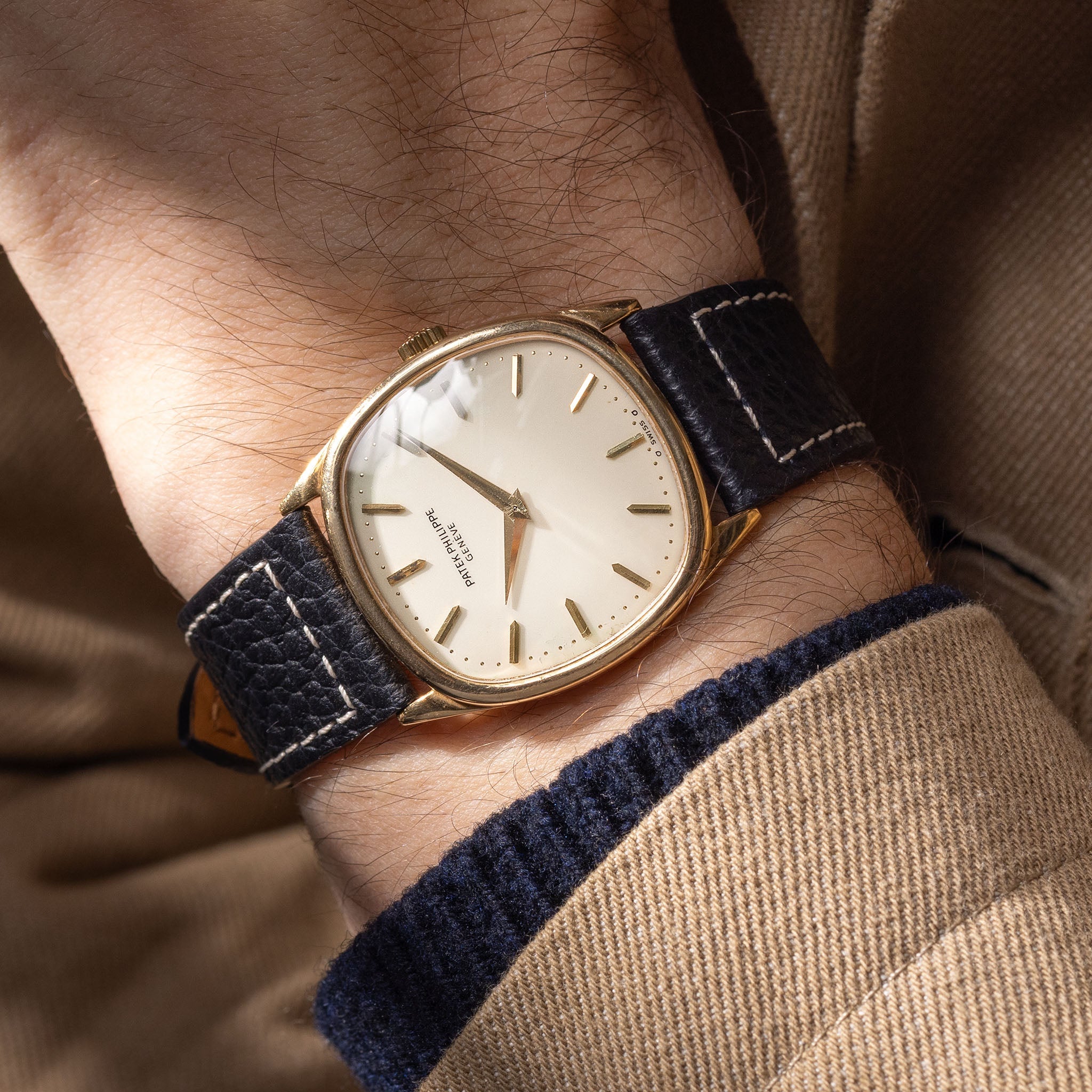 Patek Philippe Golden Ellipse Porcelain dial in 18k yellow gold ref 3844J