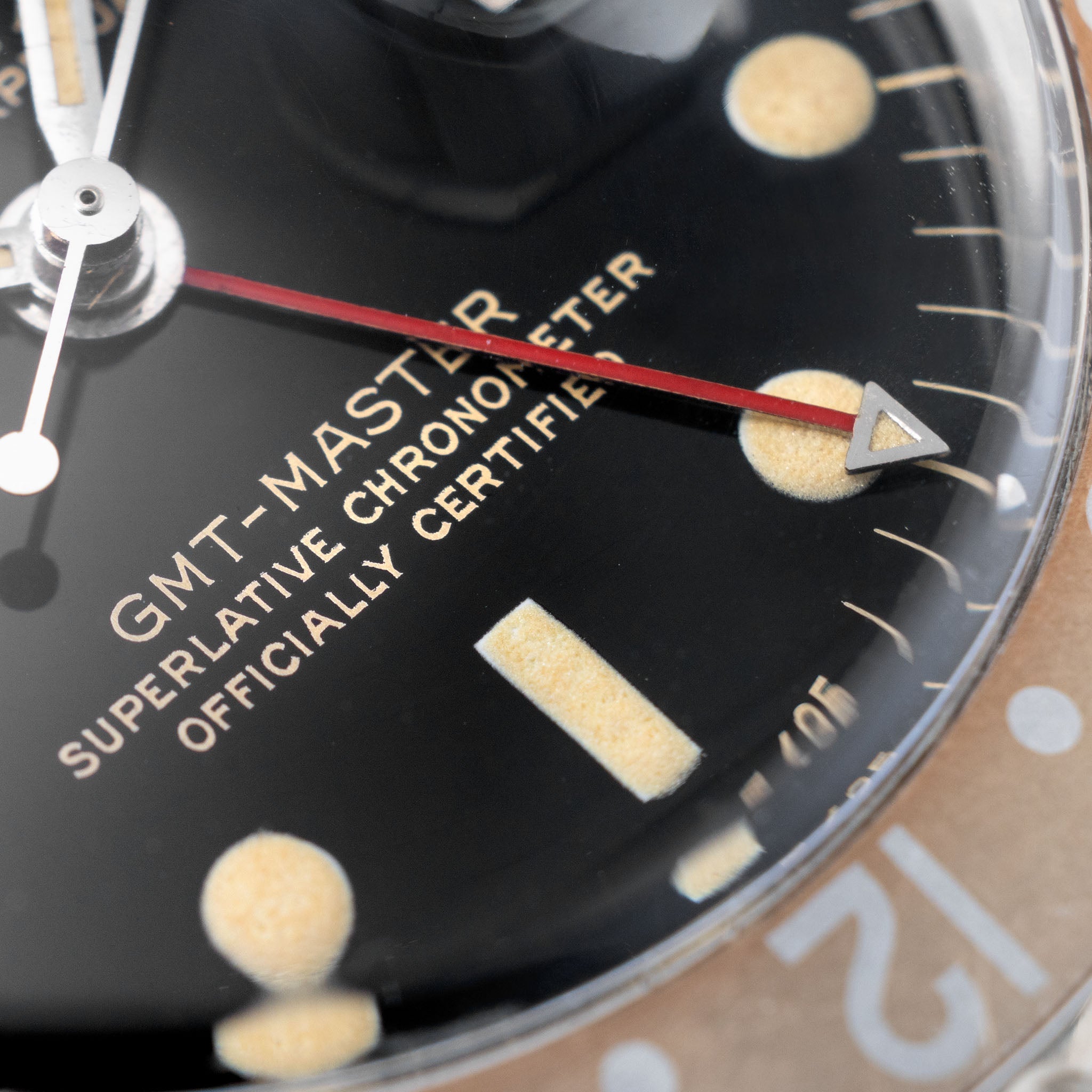 Rolex GMT-Master 1675 Pointed Crown Guard Case Gilt Dial