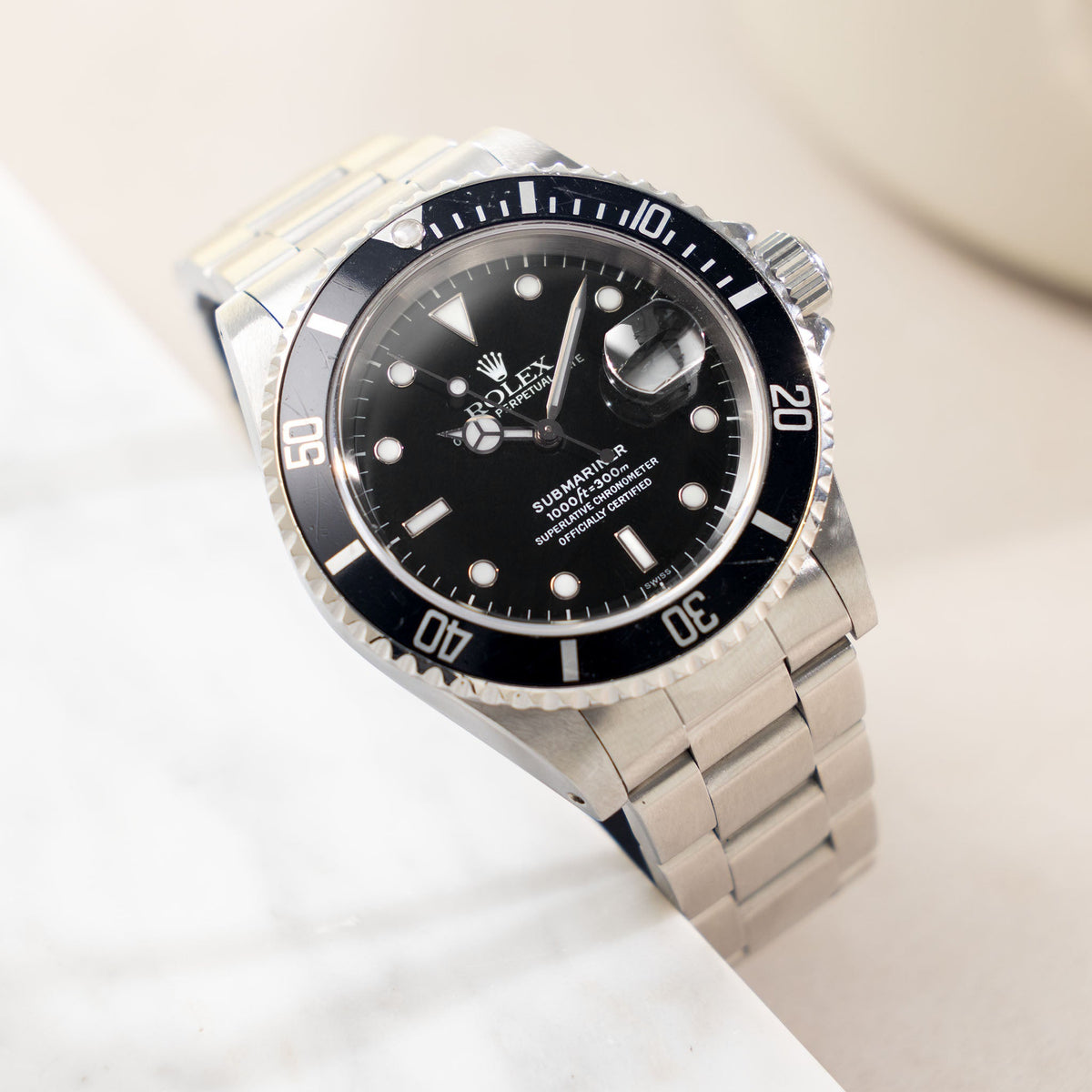 Rolex Submariner Date 16610 Swiss Only Dial with Original Guarantee Paper