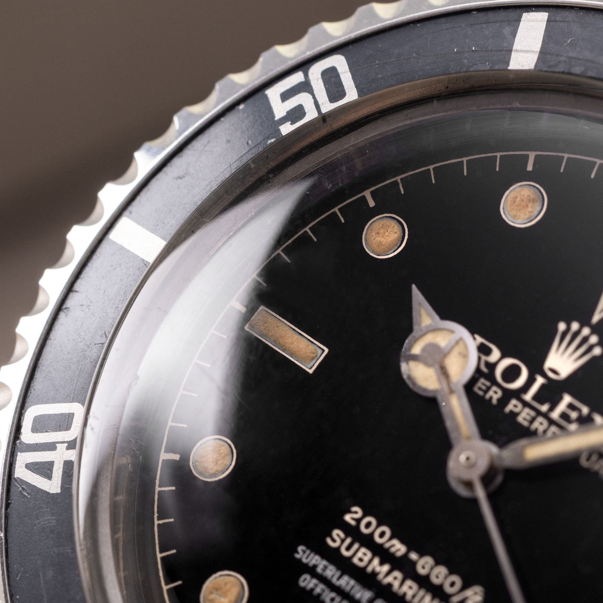 Rolex Submariner 5512 4-liner Gilt Chapter Ring Exclamation point Dial Pointed Crown Guards Case