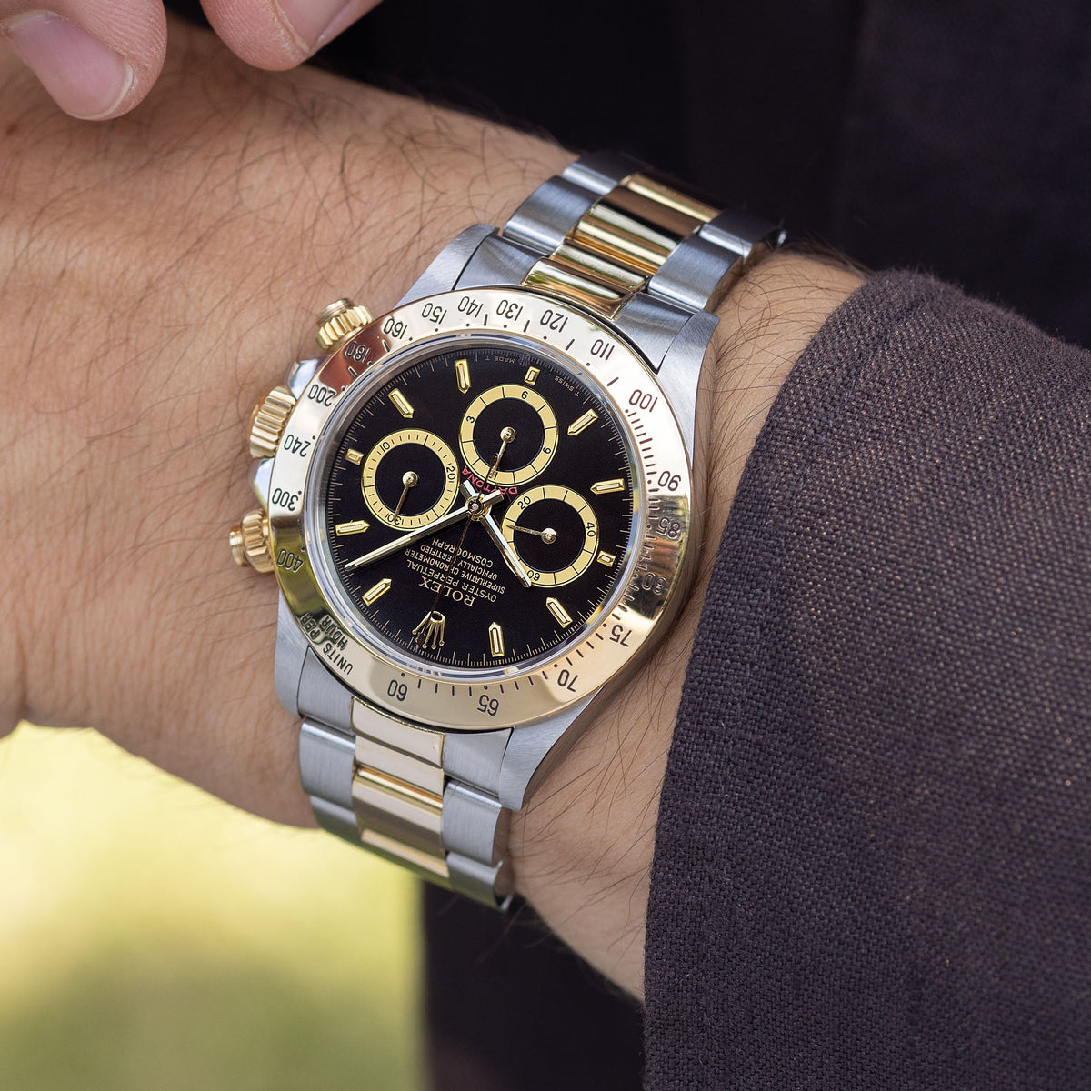 Rolex Cosmograph Daytona 16523 Black Inverted 6 Dial Executed in Steel and 18k Yellow Gold