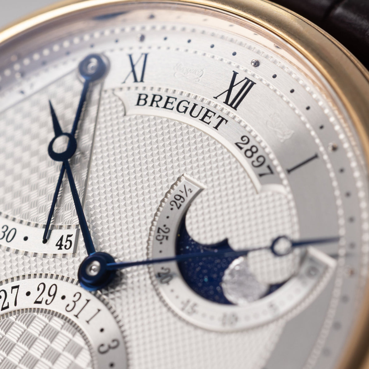 Breguet Classique Phase de Lune in 18 k Rose gold ref 7137