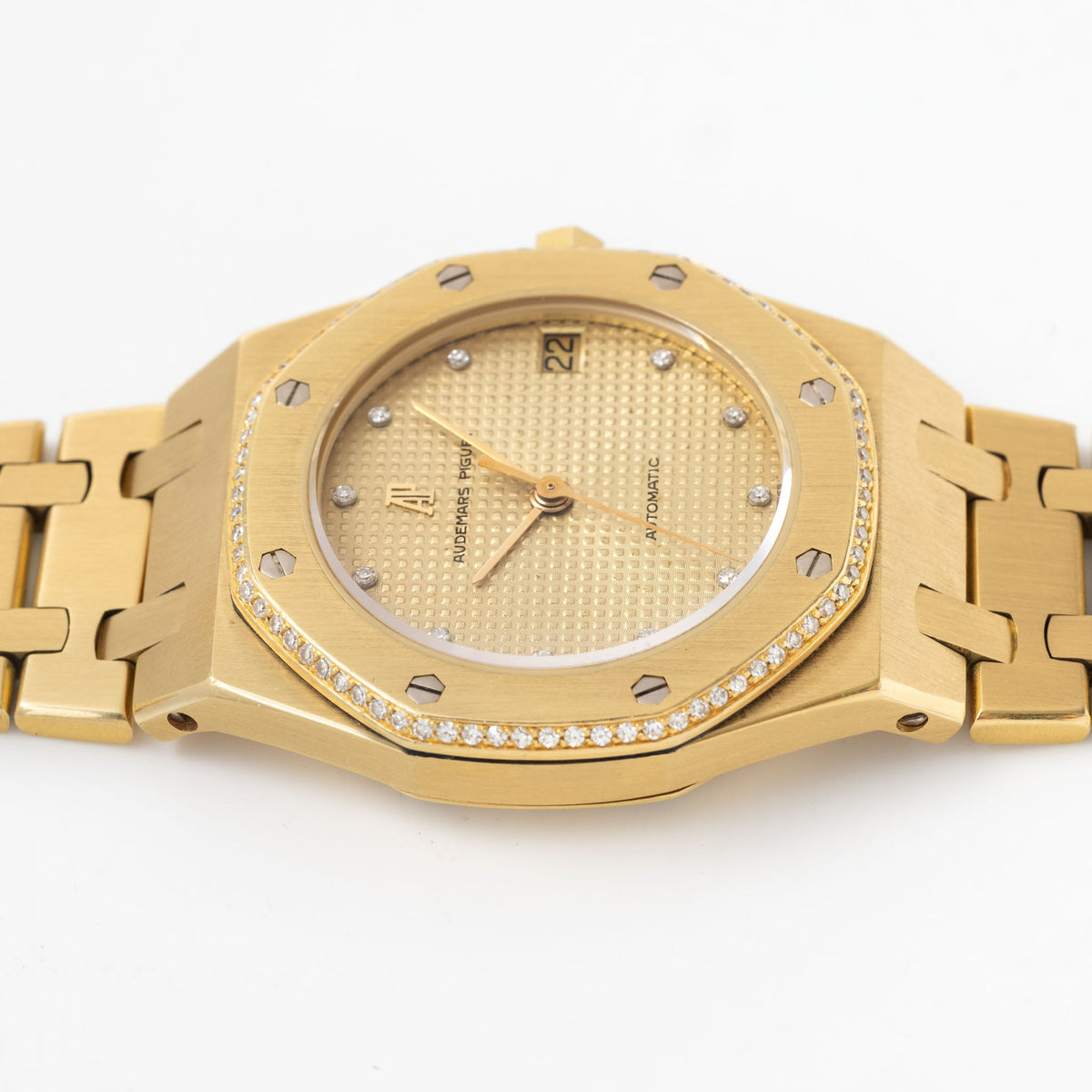 Audemars Piguet Royal Oak ref. 4153/477BA Brilliant Cut Diamond Bezel and Dial with Box and Certificate of Origin