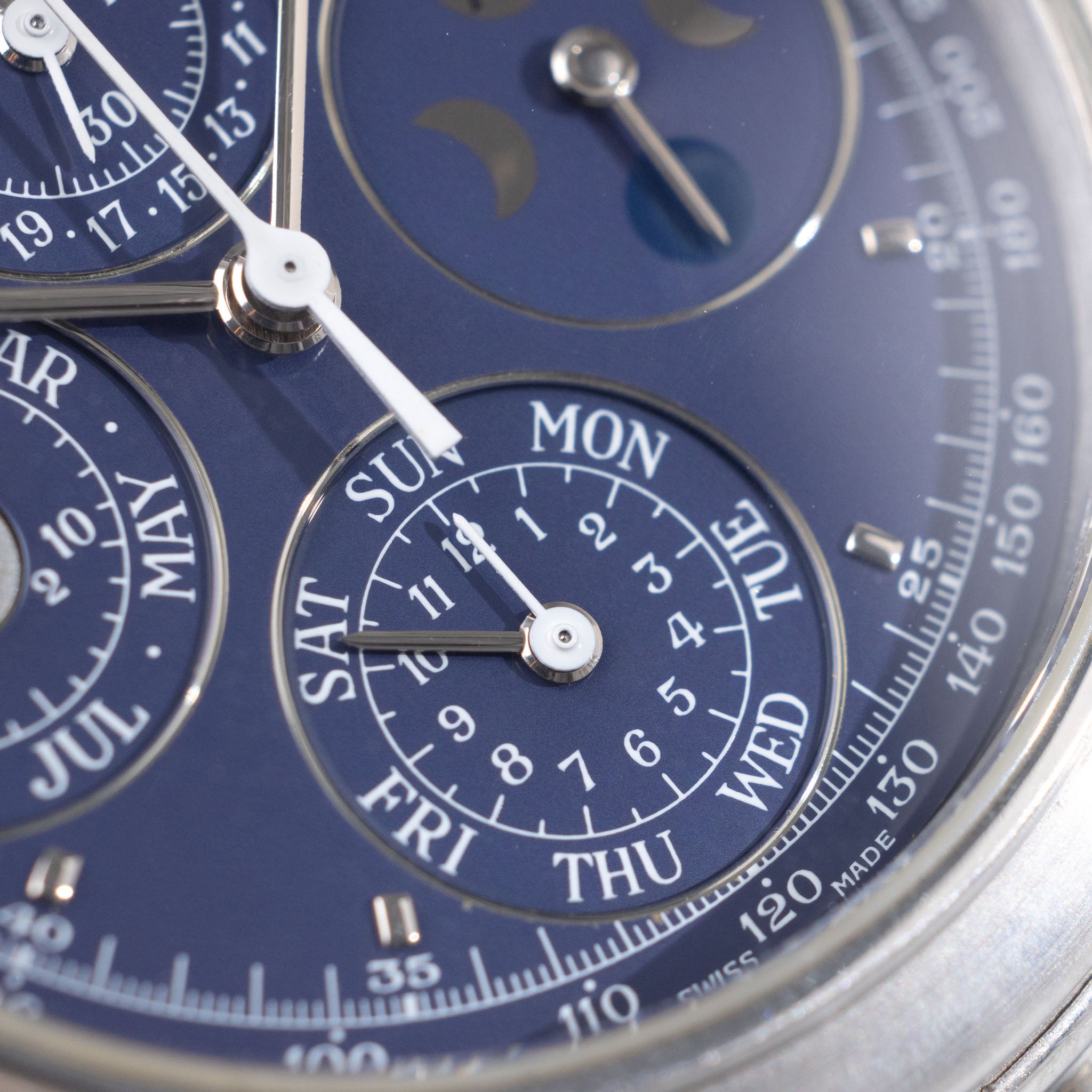 Audemars Piguet Huitième Platinum Perpetual Calendar Chronograph Referenz 25751PT