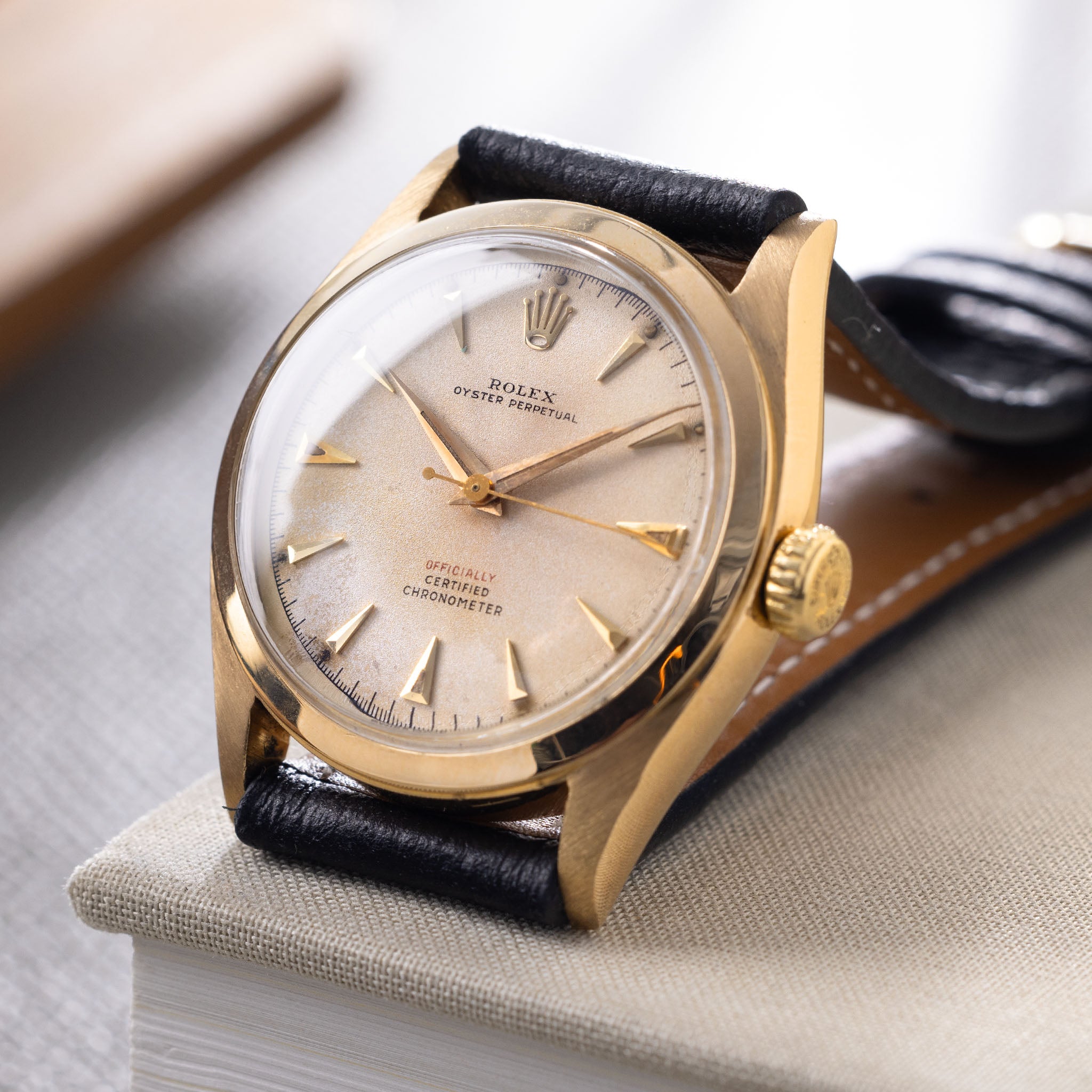 Rolex Oyster Perpetual 6084 18k Gelbgold Rote Schrift