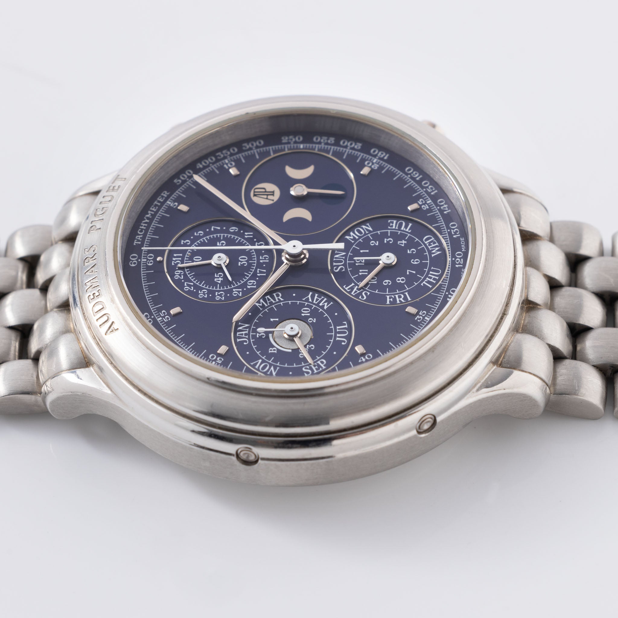 Audemars Piguet Huitième Platinum Perpetual Calendar Chronograph Referenz 25751PT