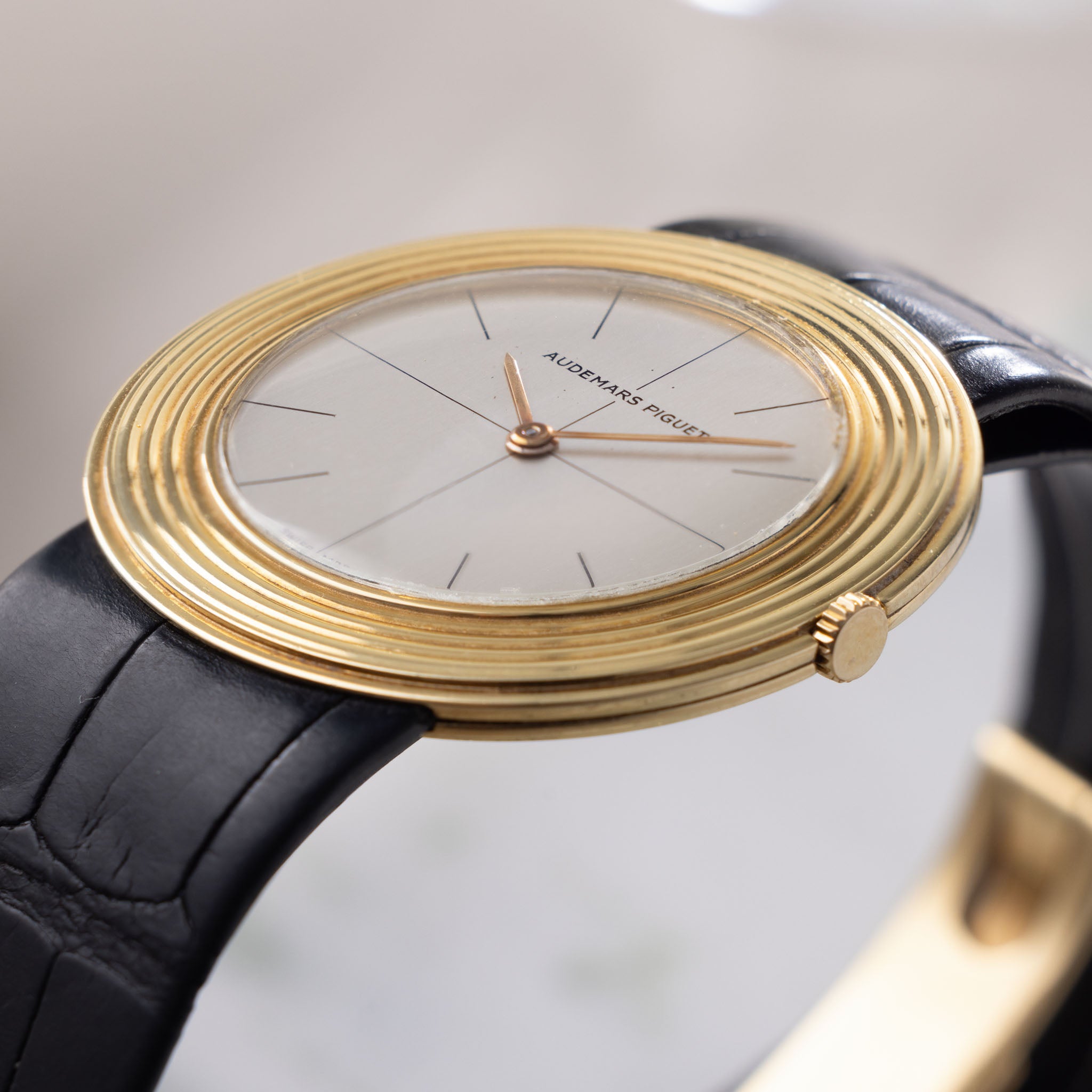 Audemars Piguet Disco Volante 5093 18 Karat Gelbgold