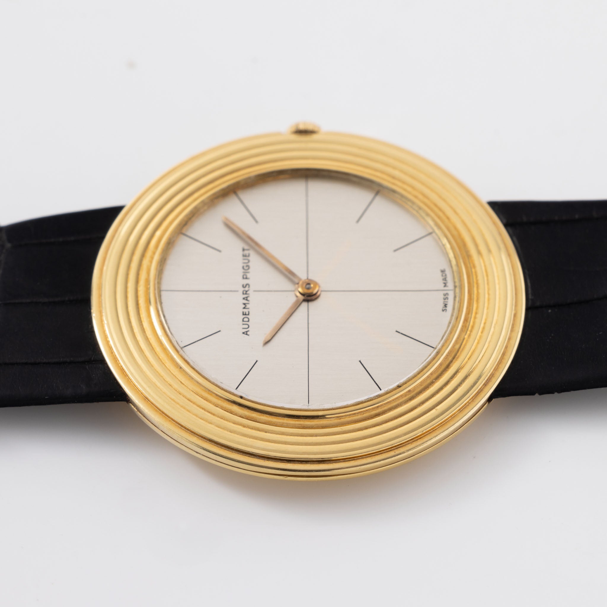 Audemars Piguet Disco Volante 5093 18 Karat Gelbgold