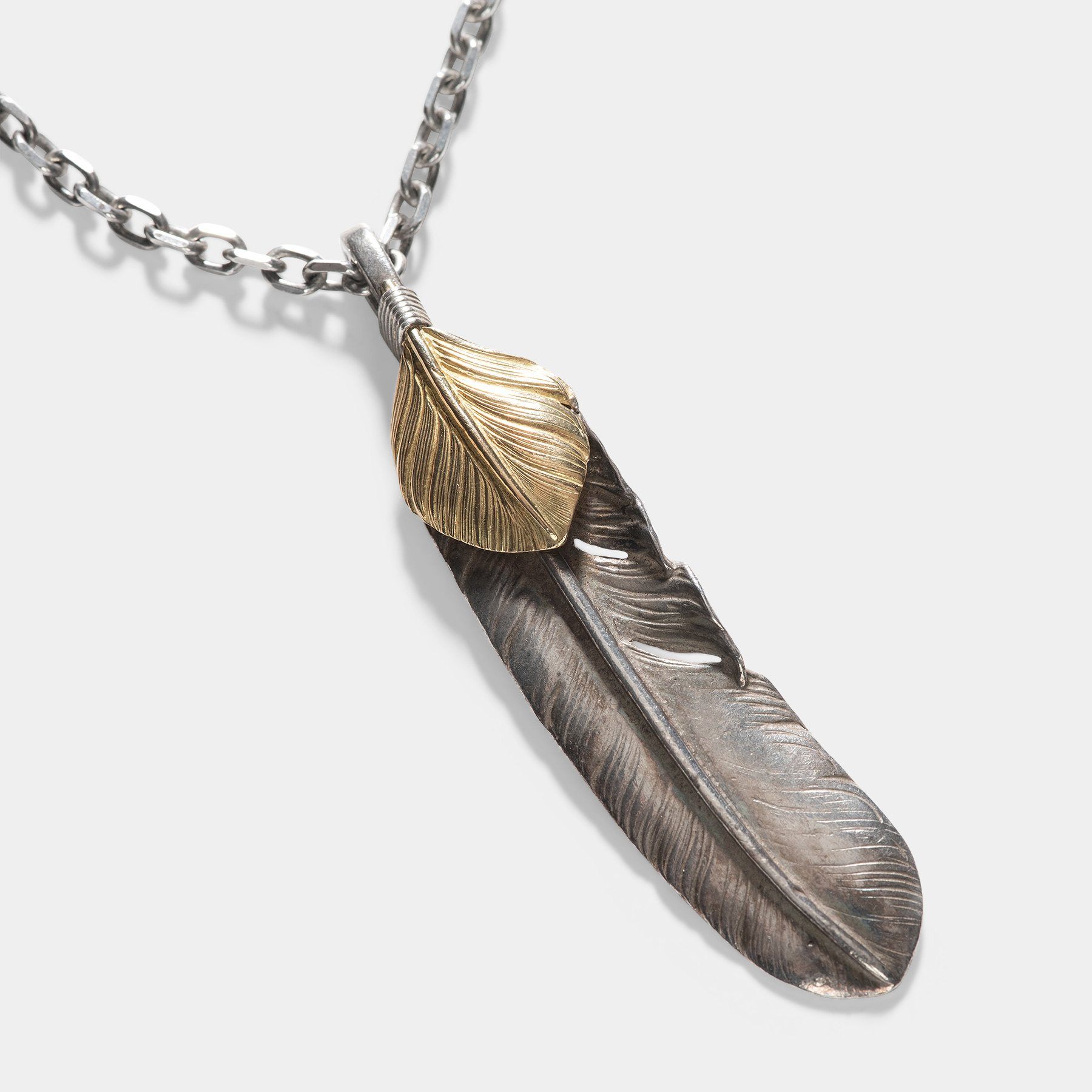 Goros Feathers and Claw Necklace