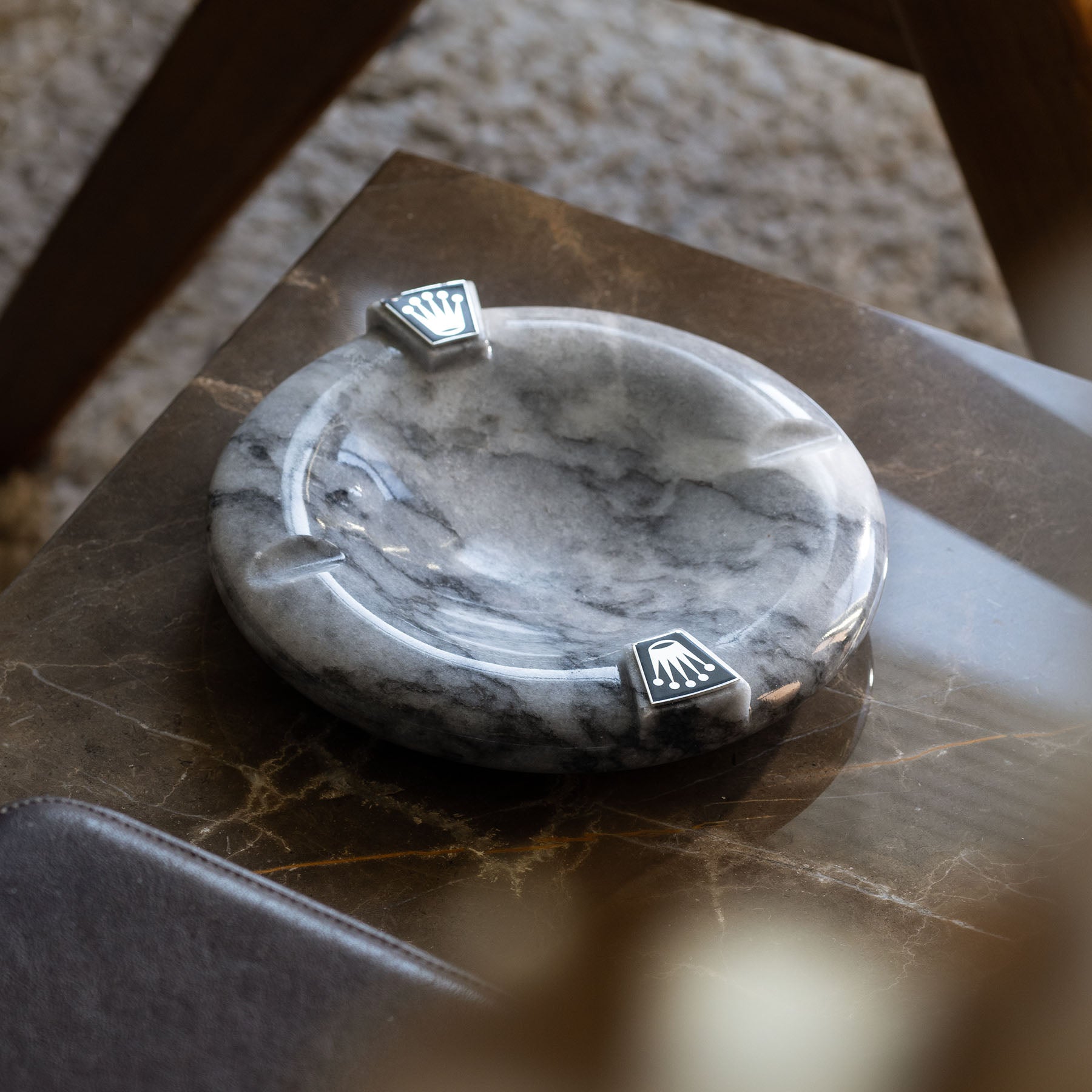 Rolex Grauer Aschenbecher Bubble