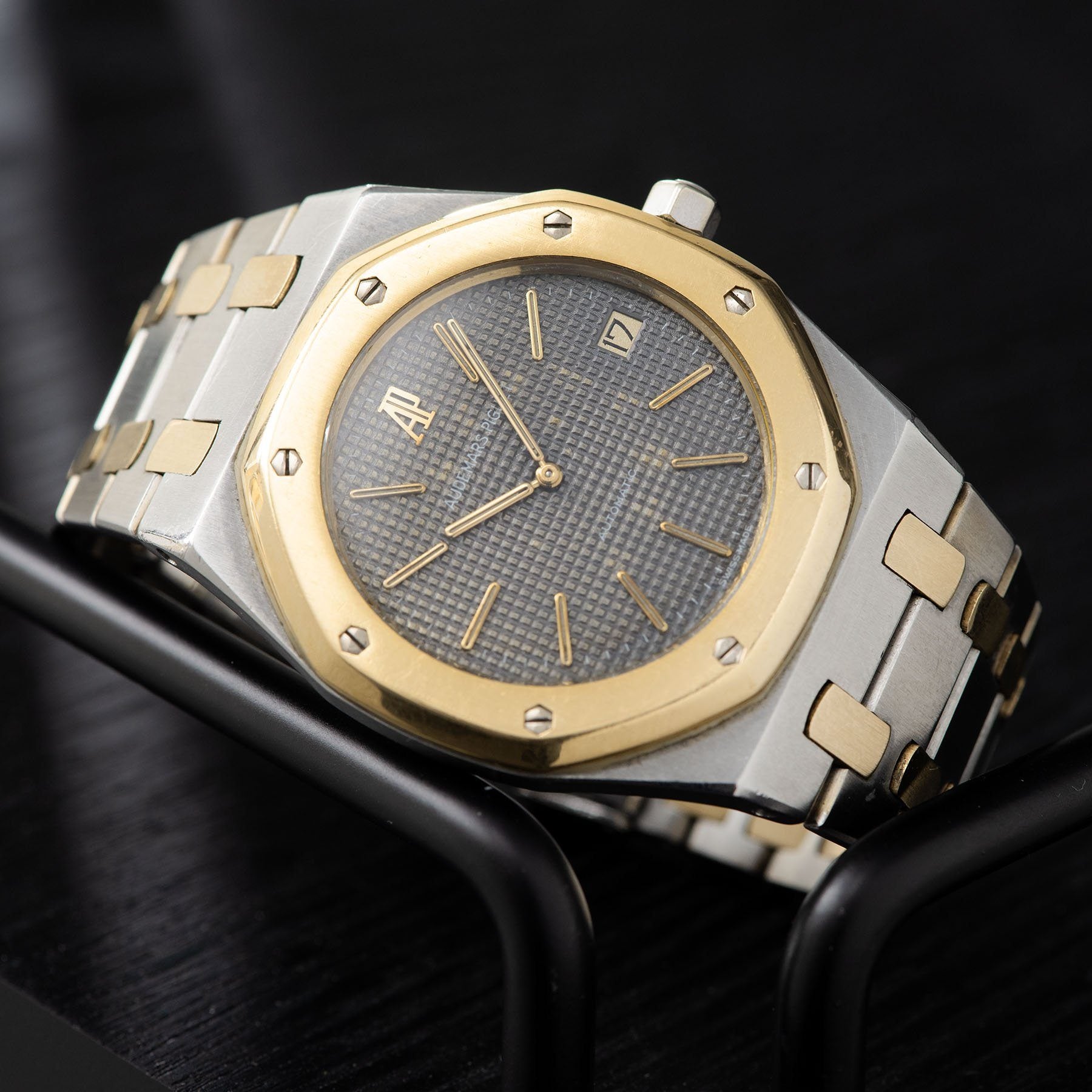 Audemars Piguet Jumbo Royal Oak Steel and  Gold ref.5402SA