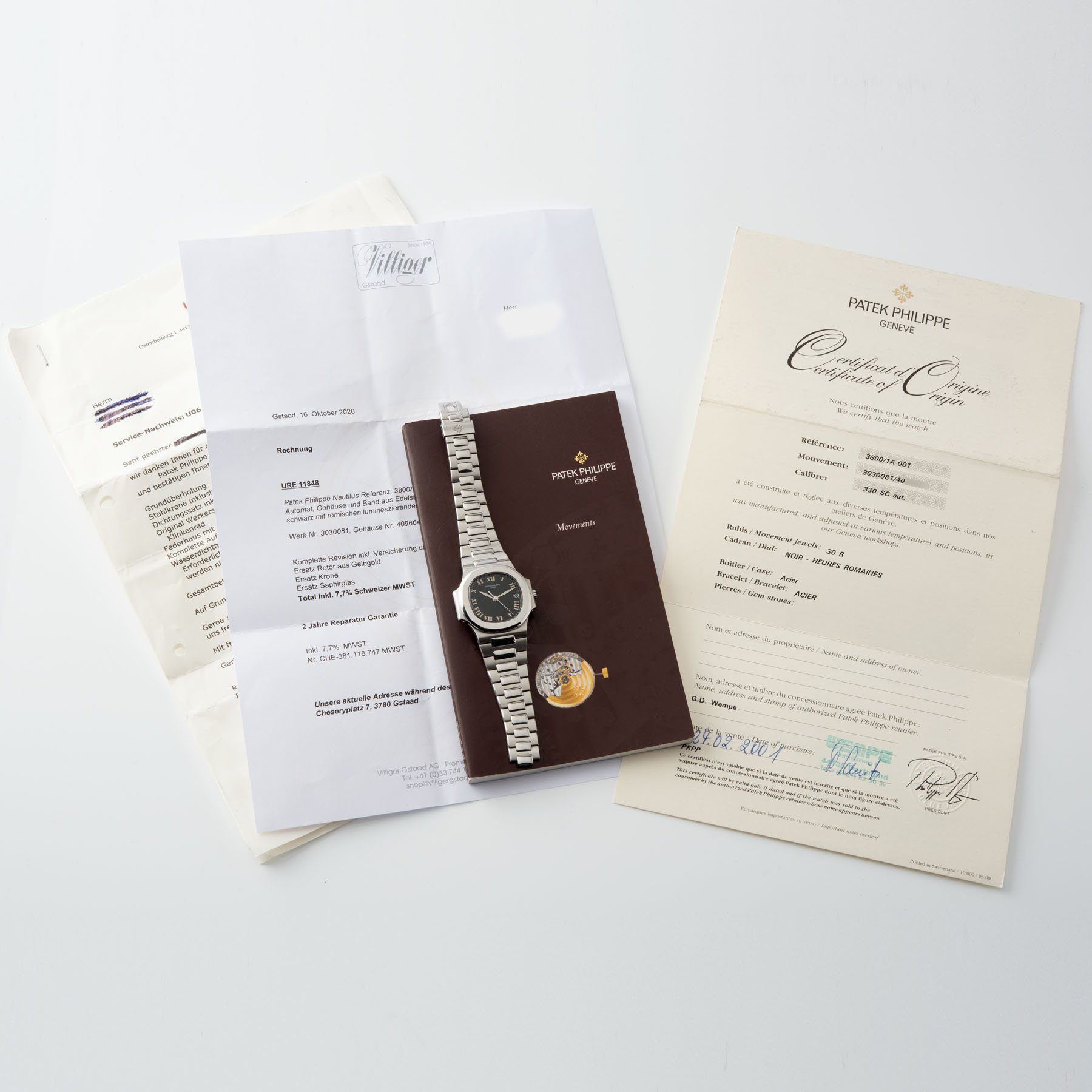 Patek Philippe Nautilus Ref 3800 Steel with certificate and service papers