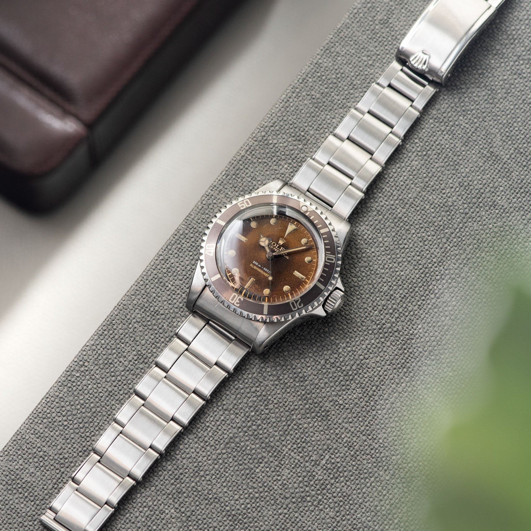 Rolex Submariner 5512 Gilt Tropical Dial on an Oyster stretch rivet bracelet ref 6636