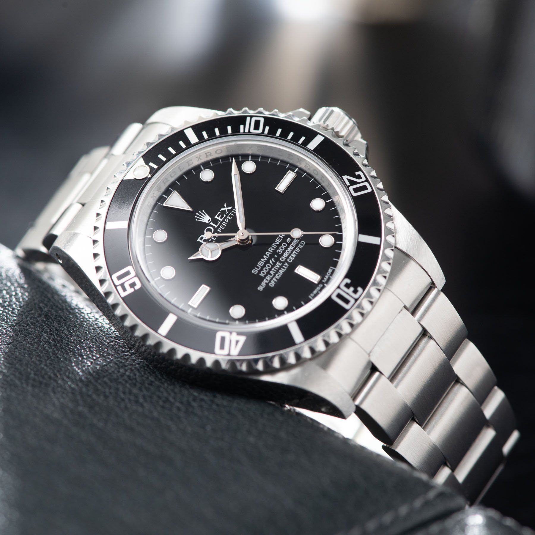 Rolex Submariner Four-Line Dial 14060M Full Set mood