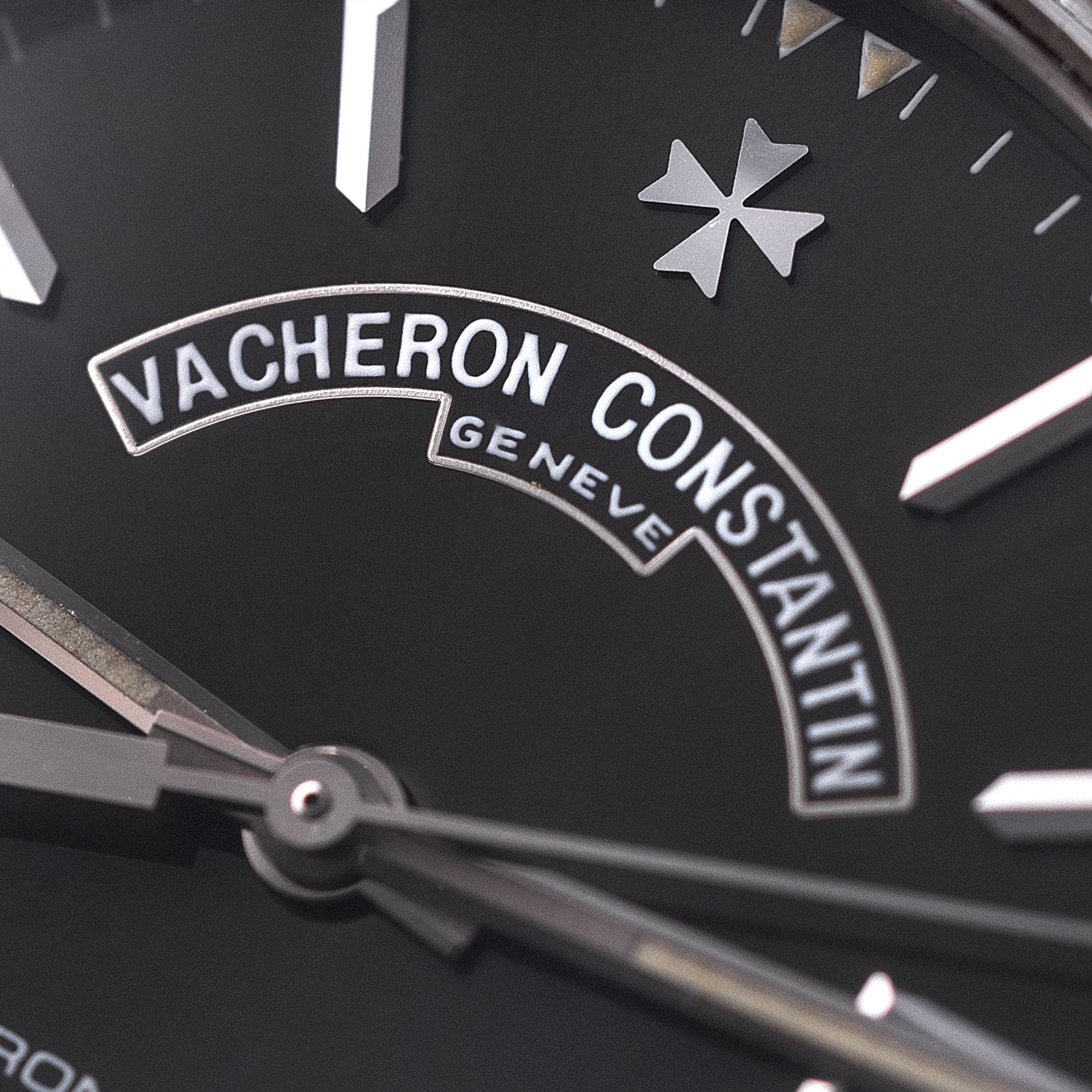 VACHERON CONSTANTIN OVERSEAS 72050 QUARTZ SCHWARZES ZIFFERBLATT