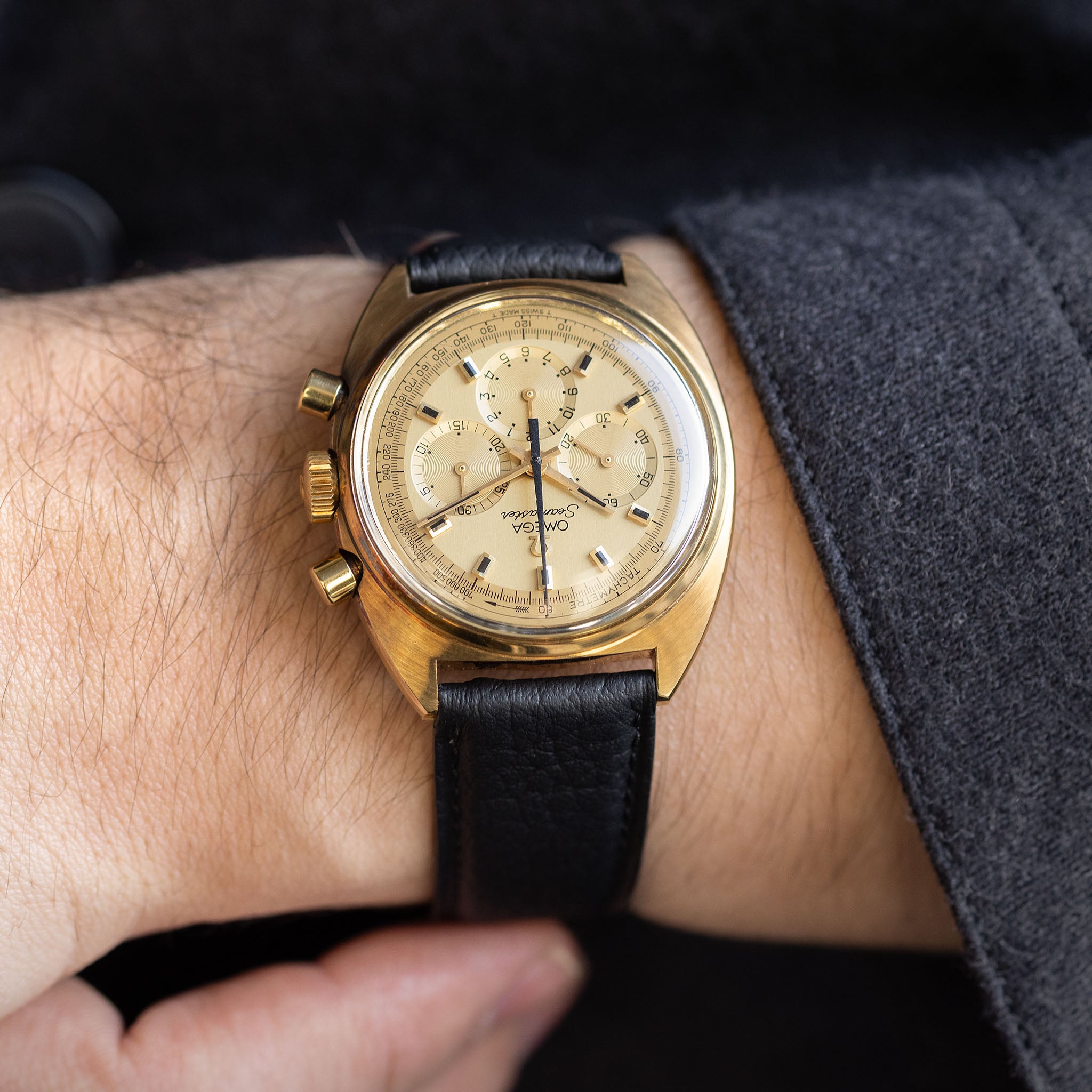 Omega Seamaster Chronograph Referenz 145.016 18 Karat Gelbgold