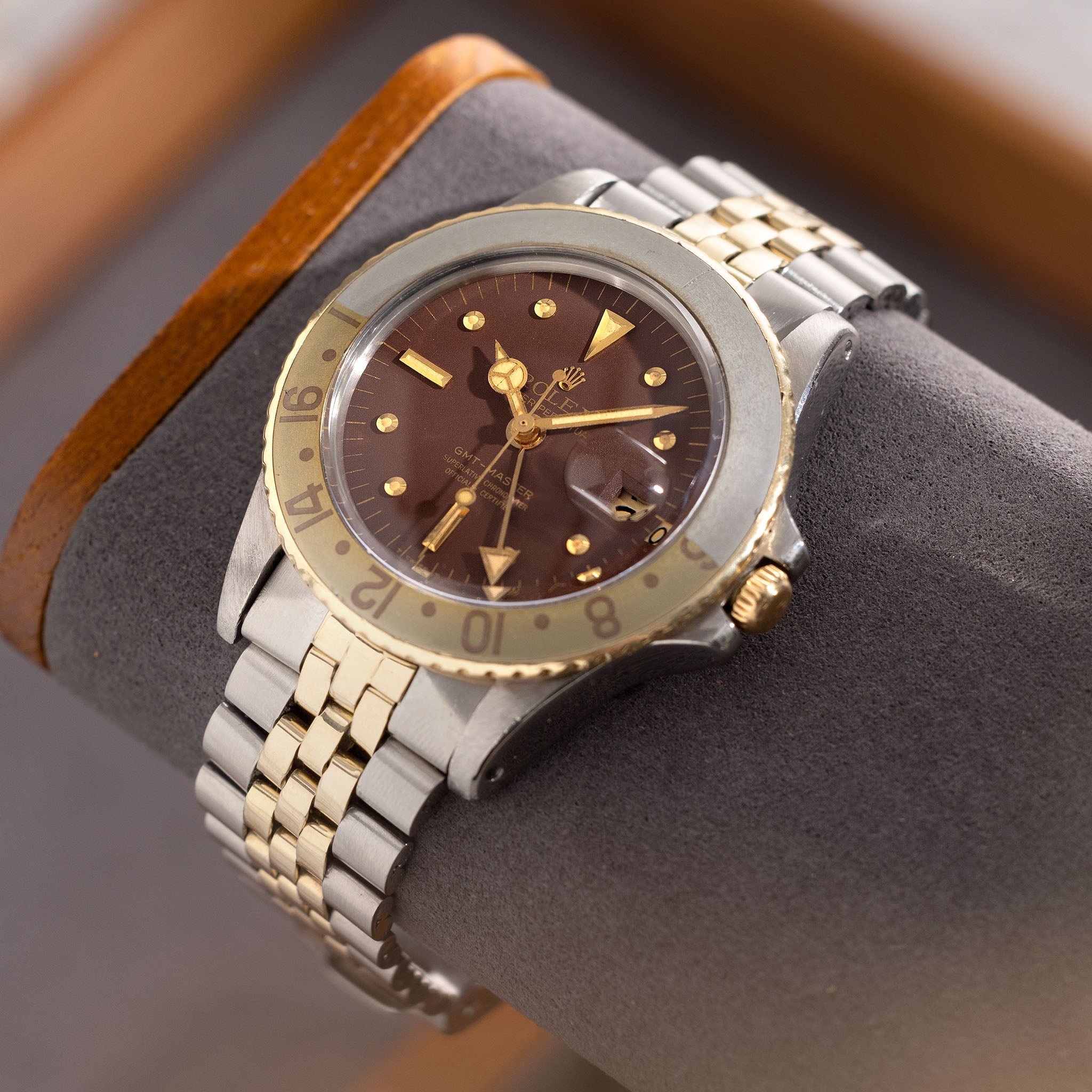 Rolex GMT Master 1675/3 Root Beer Mattes Nippel Zifferblatt