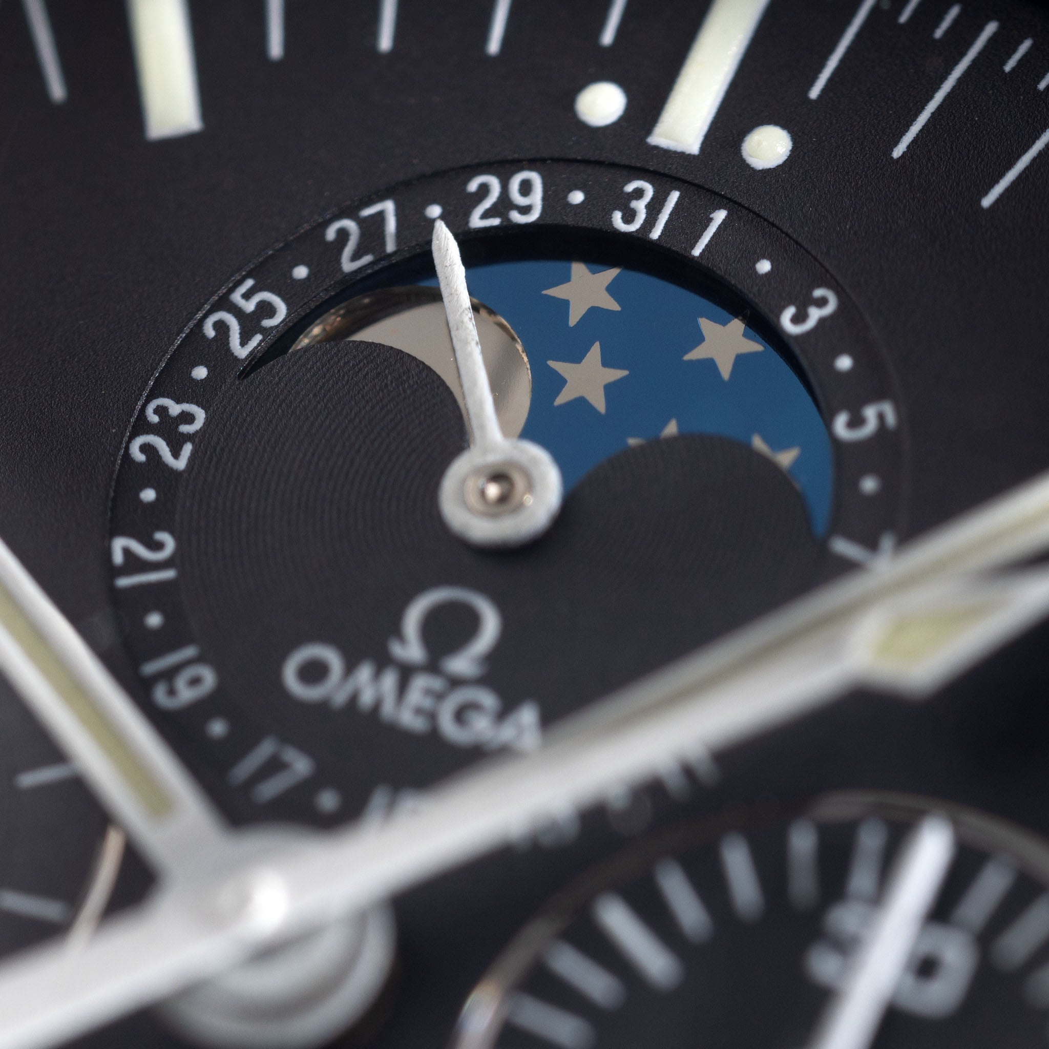 Omega Speedmaster Professional Moonphase 3576.50.00 Mit Papieren