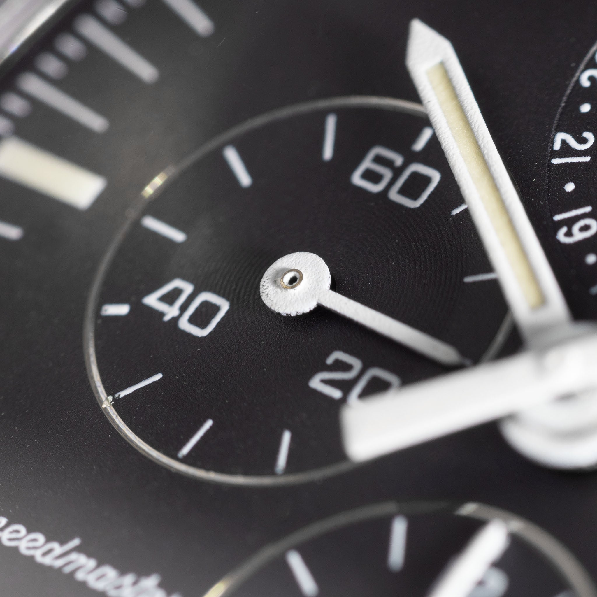 Omega Speedmaster Professional Moonphase 3576.50.00 Mit Papieren