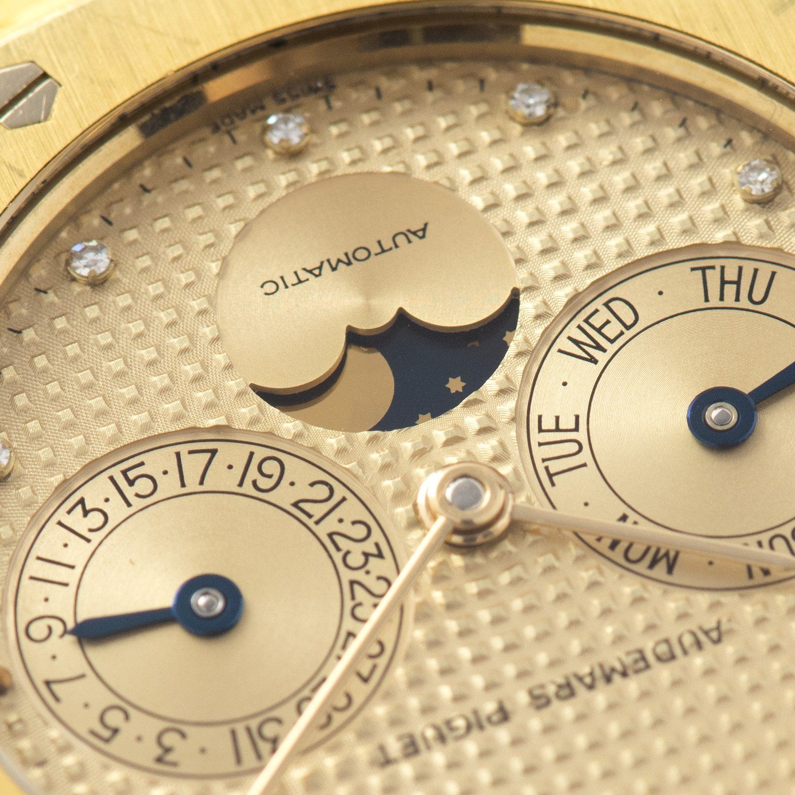 Audemars Piguet Royal Oak Yellow Gold Day Date 25594