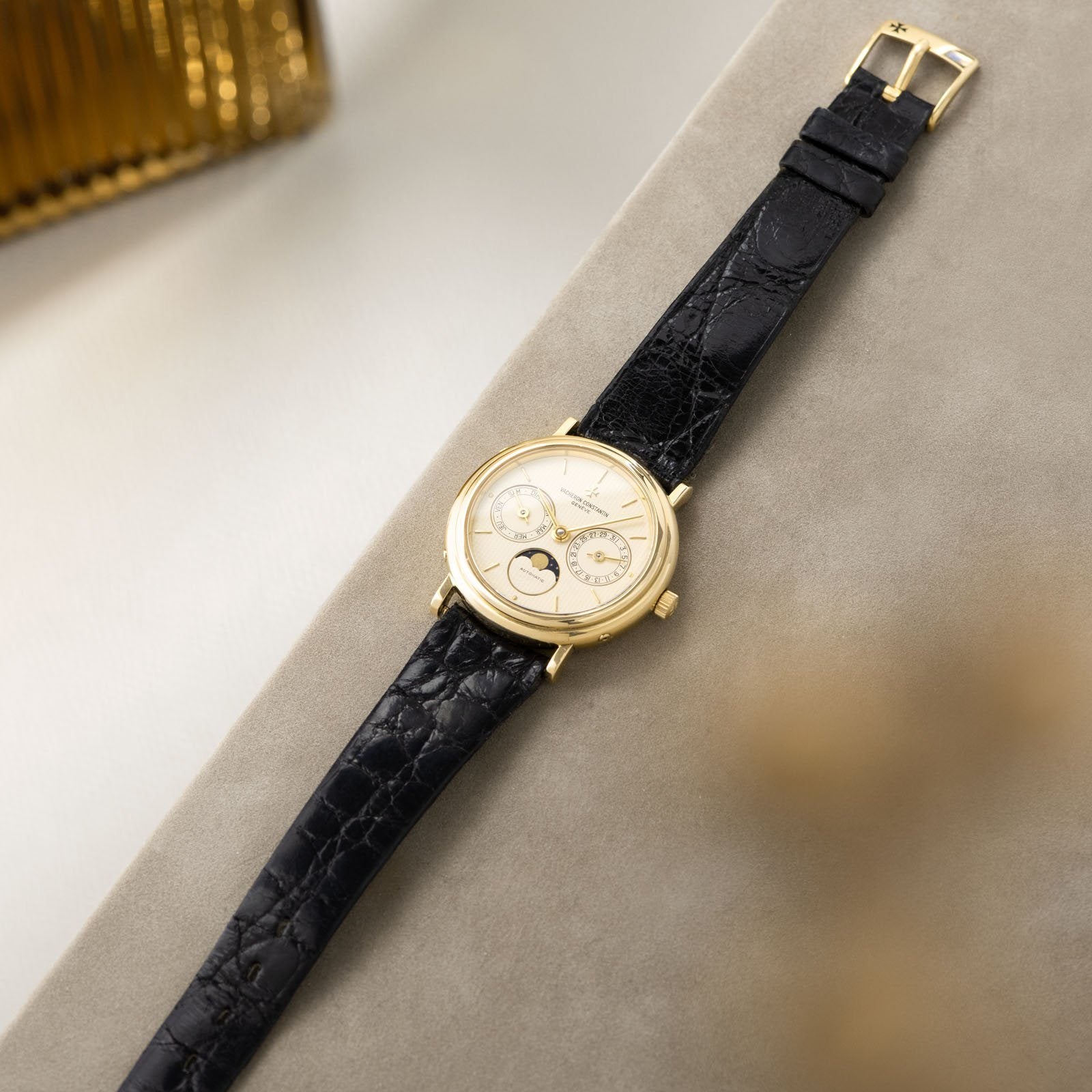 Vacheron Constantin Patrimony Day Date Moonphase Yellow Gold Ref 47009-0003-J