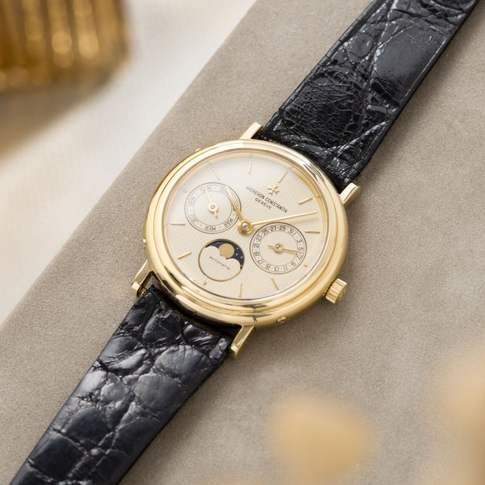 Vacheron Constantin Patrimony Day Date Moonphase Yellow Gold Ref 47009-0003-J