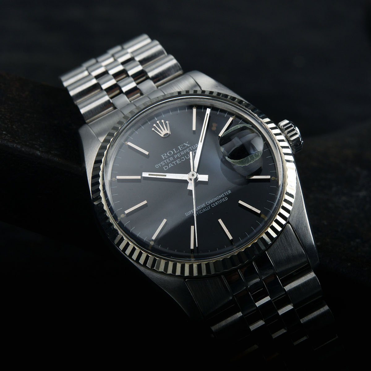 GLOSS BLACK DIAL ROLEX DATEJUST 16014