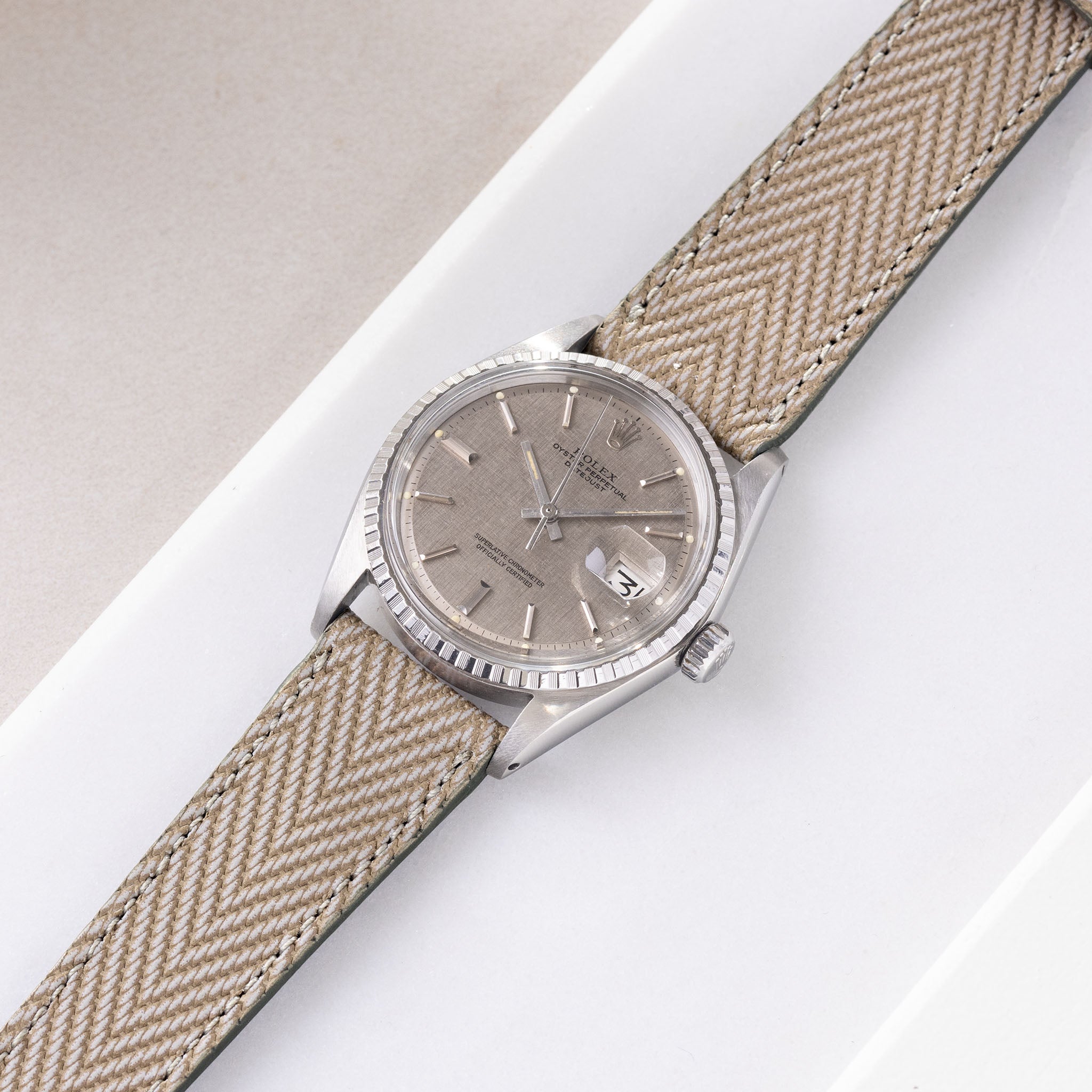 ight_grey_waved_quality_Leather_Watch_Strap_Rolex_Datejst_linen_Dial